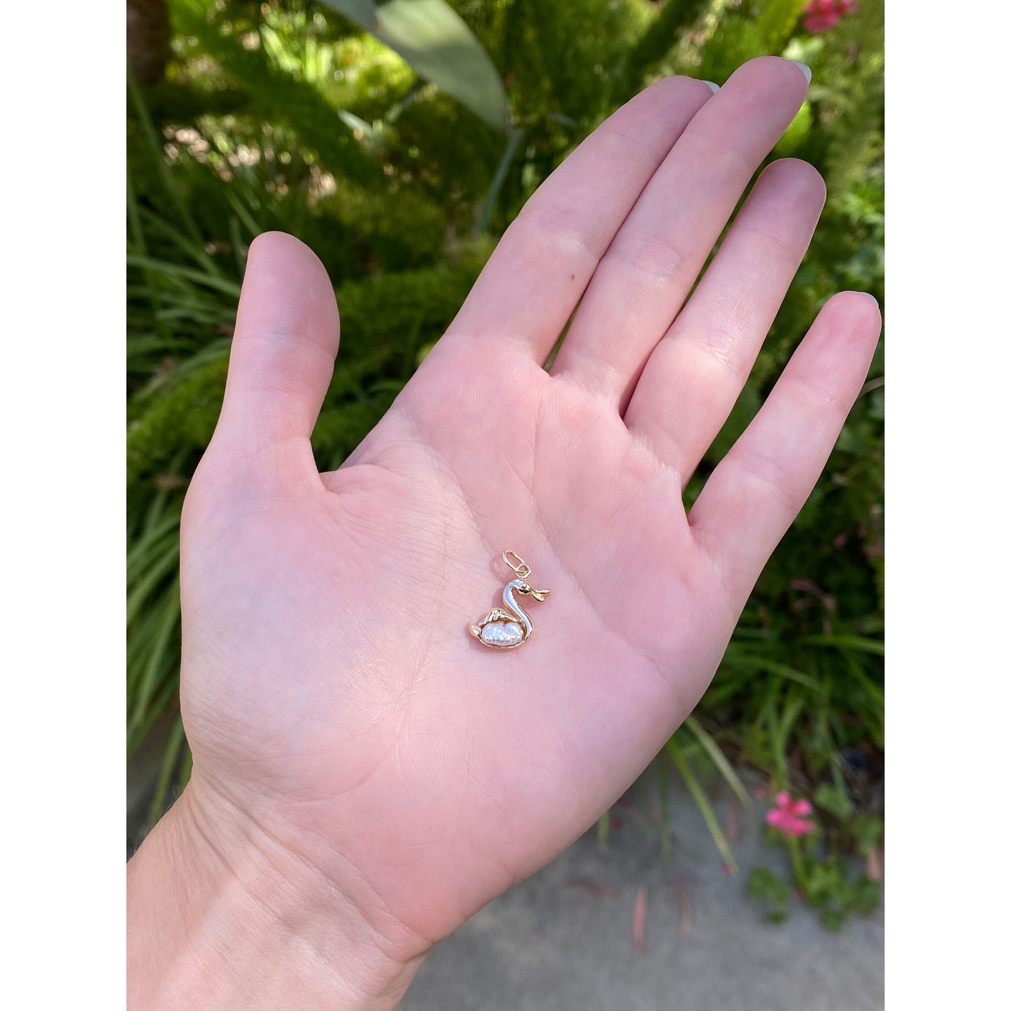 Vintage Solid 14k Yellow Gold Pearl Swan Charm