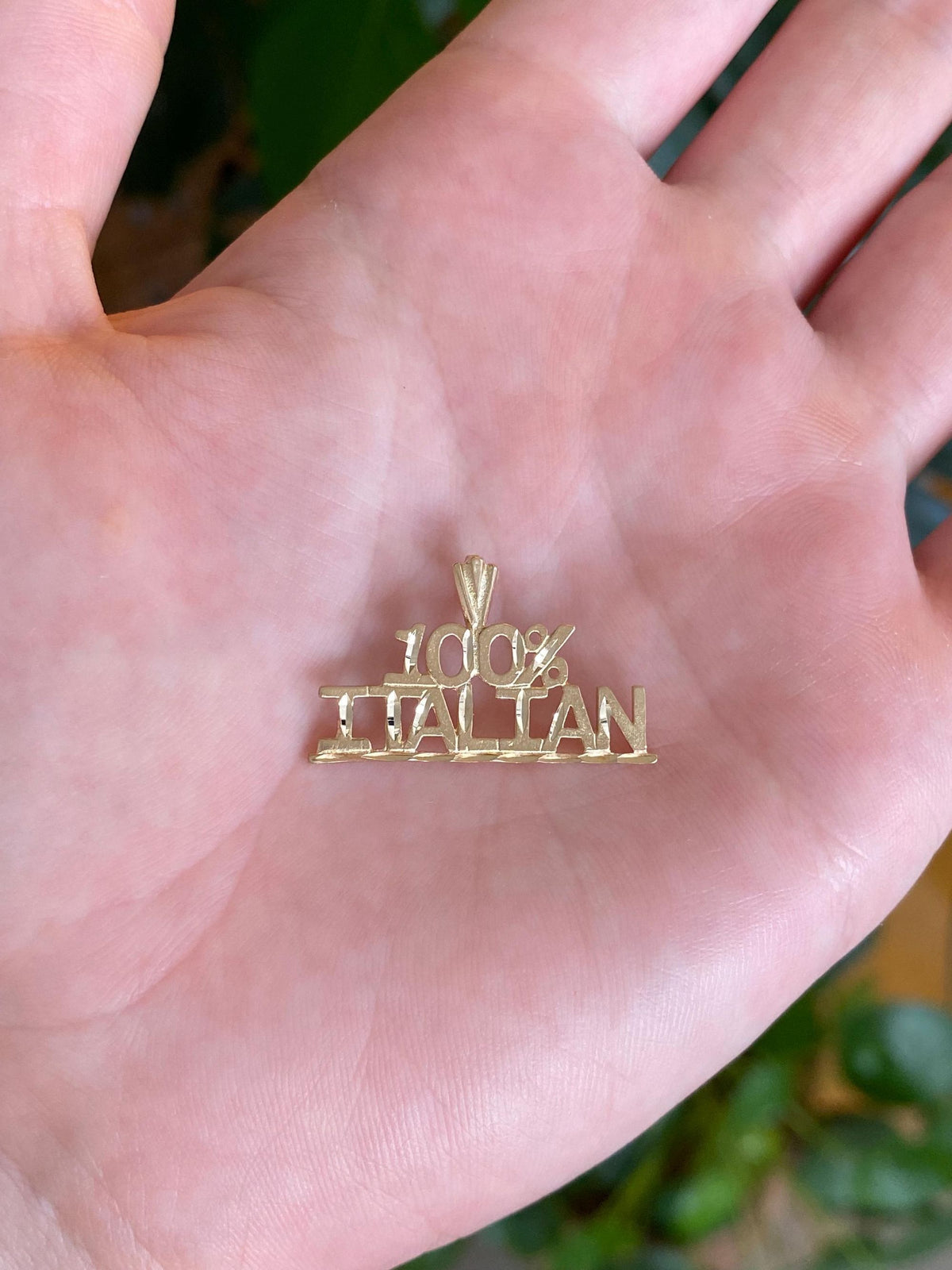 Vintage Solid 14k Yellow Gold Diamond Cut '100% Italian' Charm