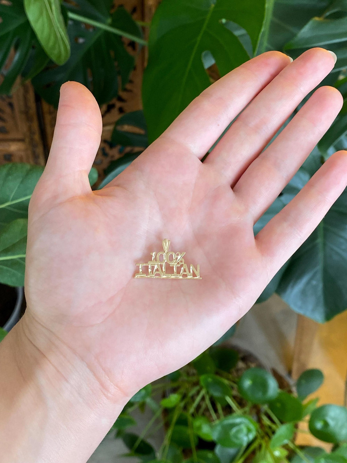 Vintage Solid 14k Yellow Gold Diamond Cut '100% Italian' Charm