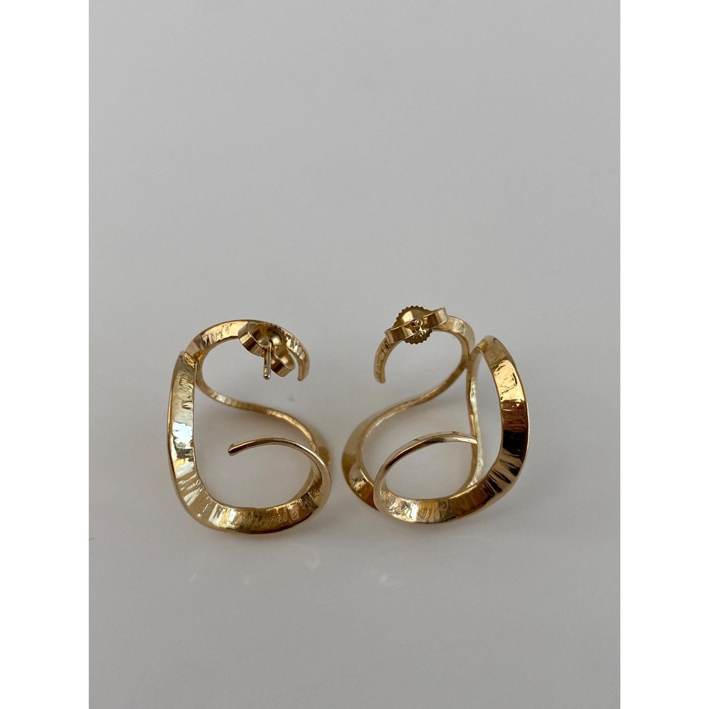 Vintage Solid 14k Yellow Gold Loopy Swirl Hoop Drop Earrings