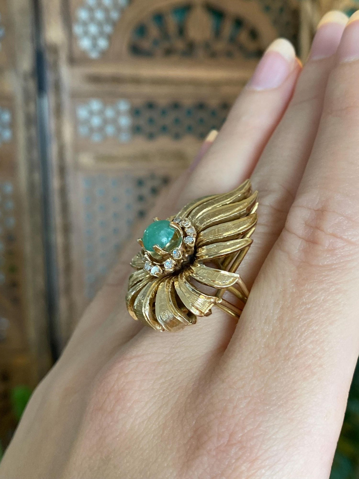 Vintage Solid 14k Yellow Gold Clear Sapphire Halo Emerald Cabochon Textured Cocktail Ring - Size 9.25