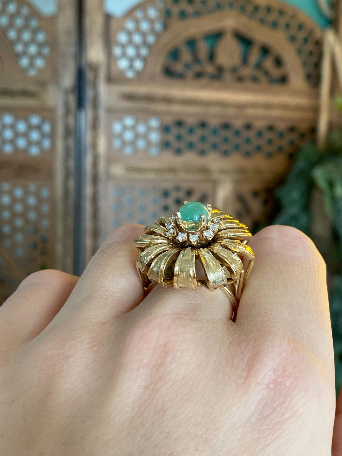 Vintage Solid 14k Yellow Gold Clear Sapphire Halo Emerald Cabochon Textured Cocktail Ring - Size 9.25