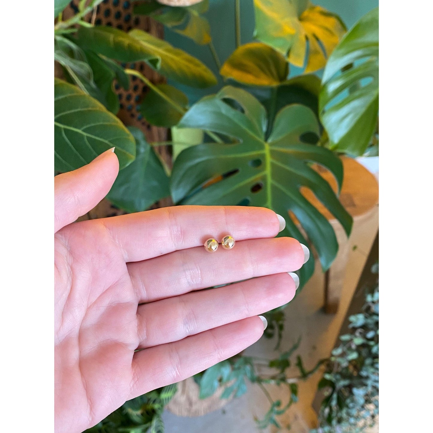 Vintage 10k Yellow Gold Ball Stud Earrings