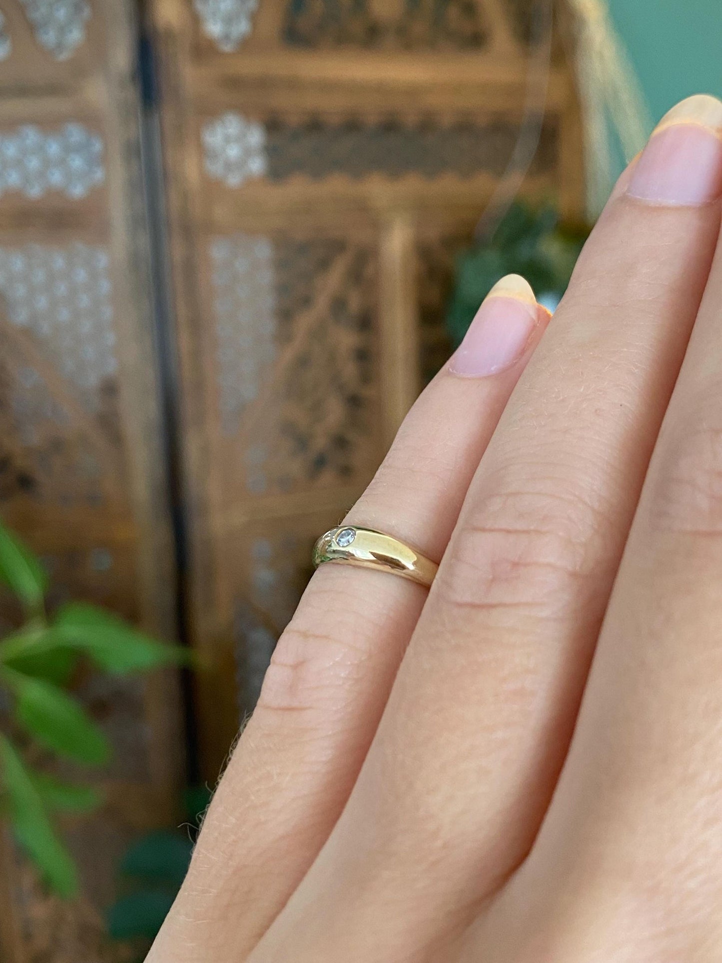 Vintage Solid 14k Yellow Gold Diamond Tapered Baby Ring Band - Size 2