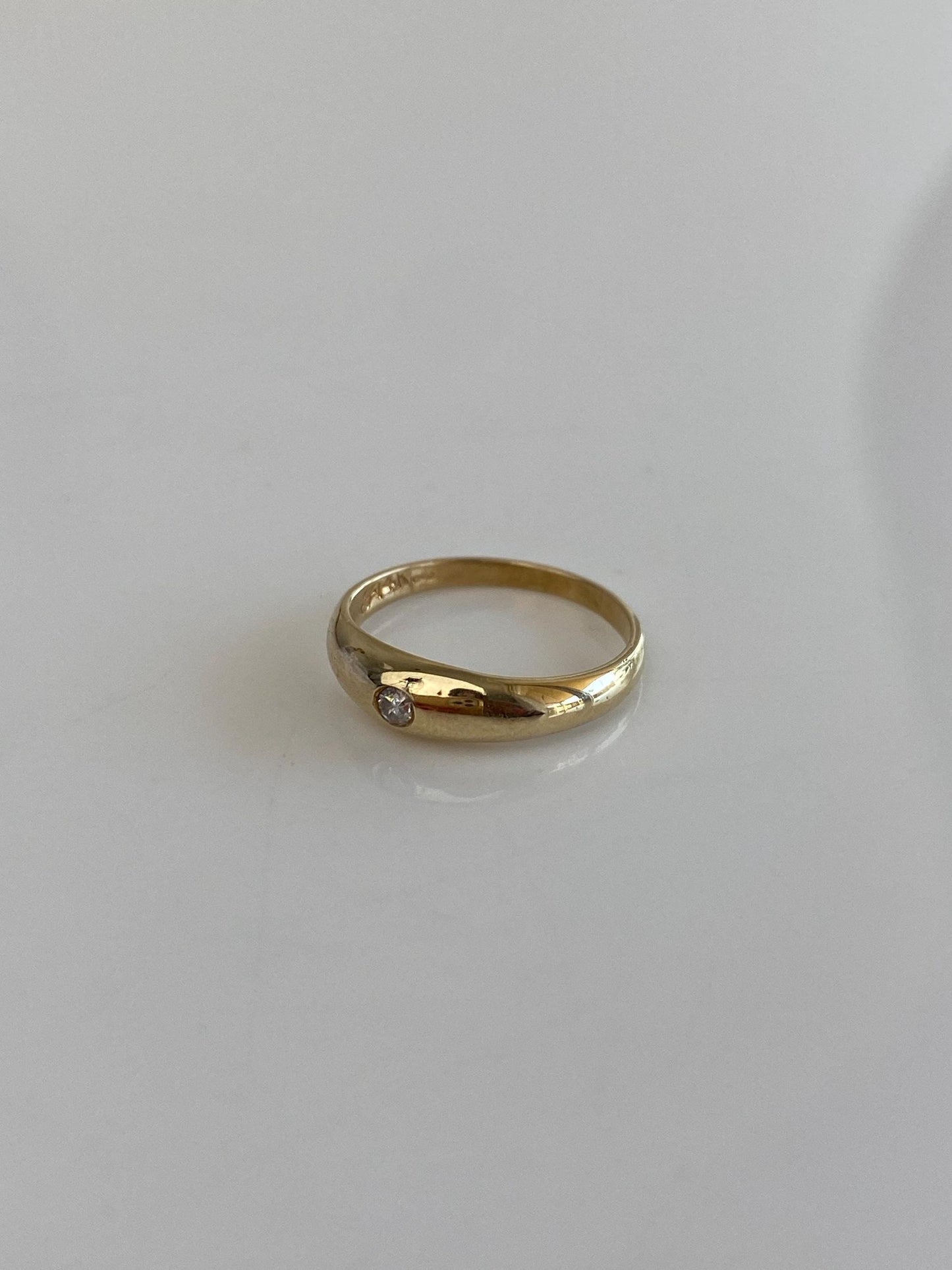 Vintage Solid 14k Yellow Gold Diamond Tapered Baby Ring Band - Size 2