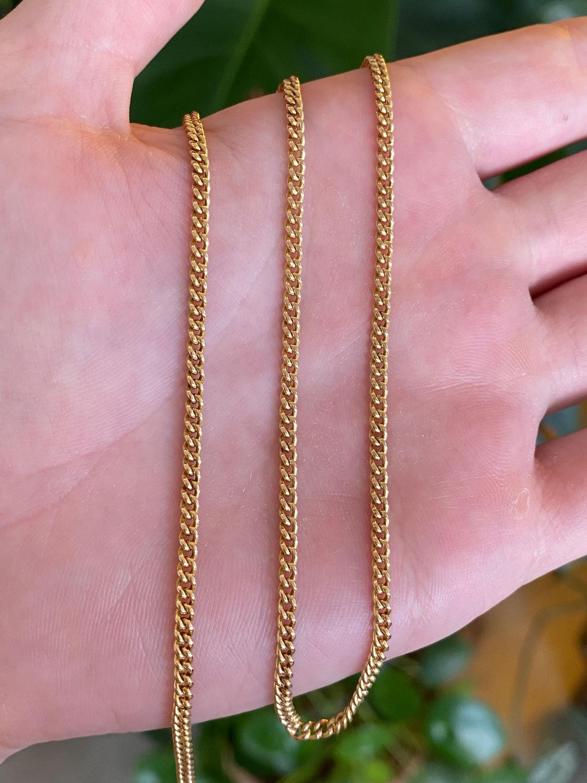 Vintage Solid 18k Yellow Gold Curb Chain Necklace - 20 inches