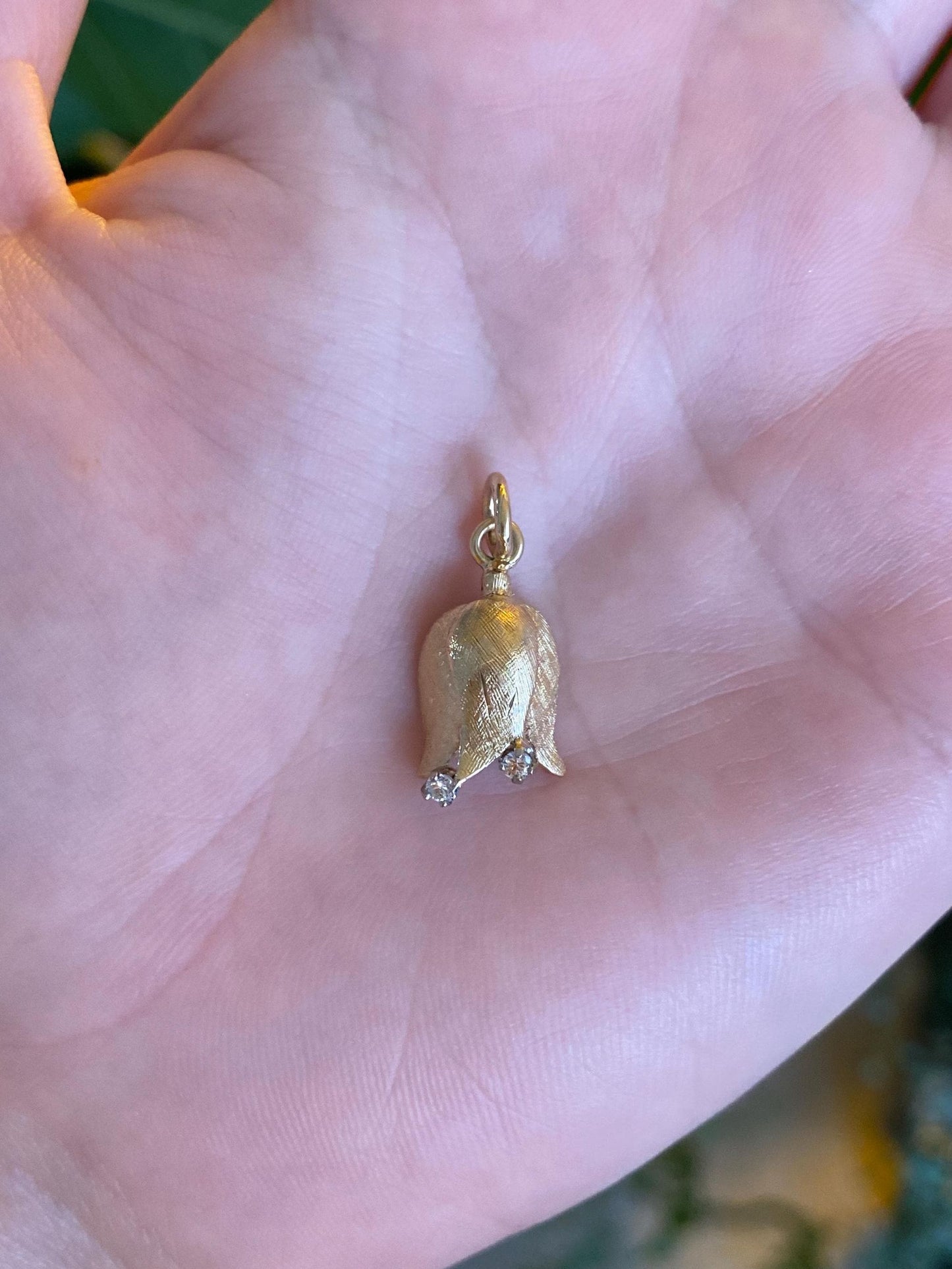 Vintage Solid 14k Yellow Gold Diamond Flower Charm