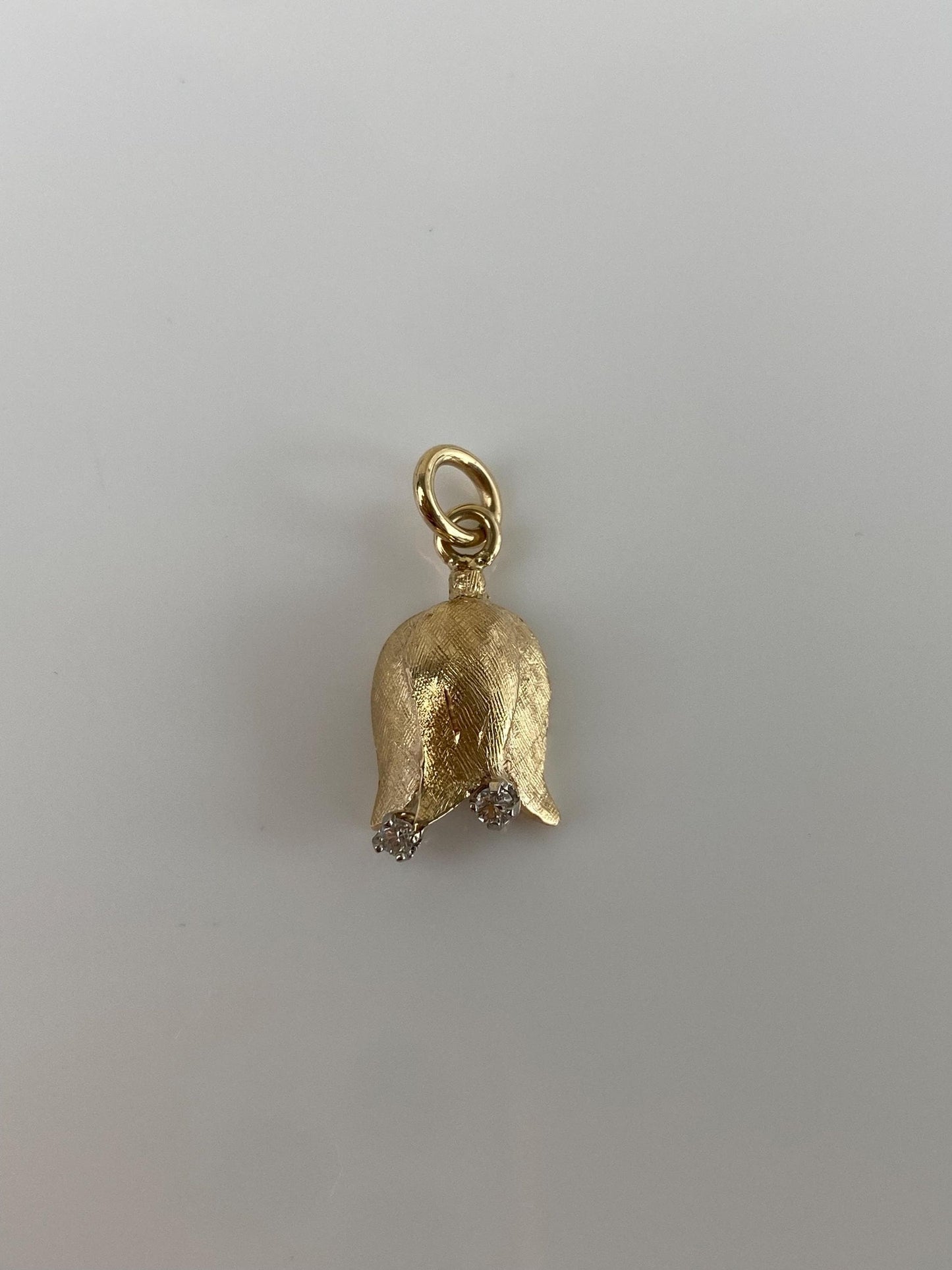 Vintage Solid 14k Yellow Gold Diamond Flower Charm