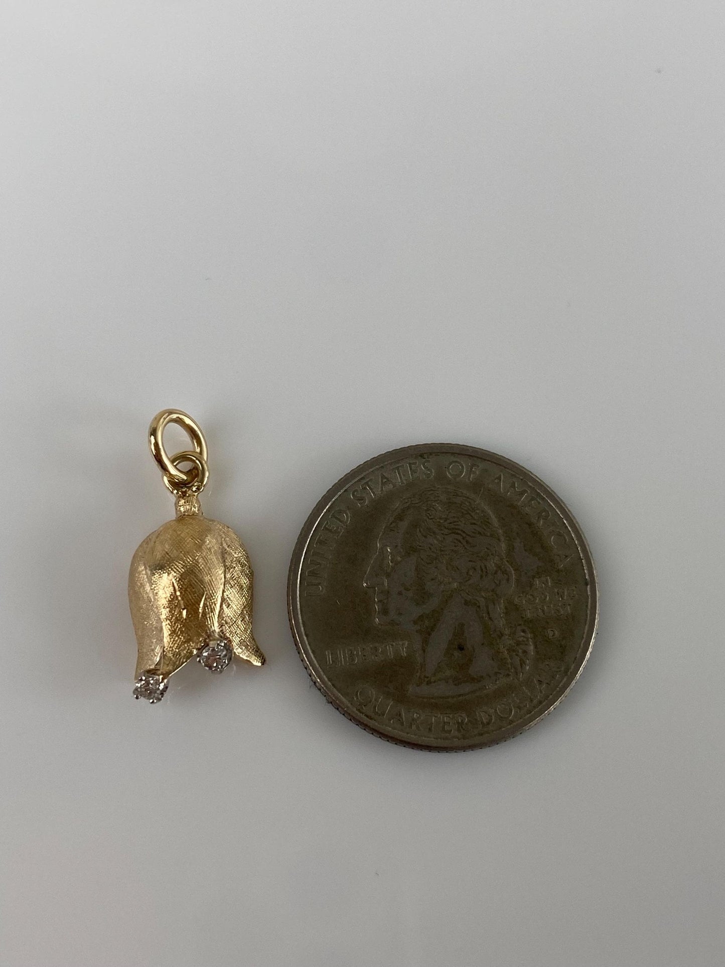 Vintage Solid 14k Yellow Gold Diamond Flower Charm