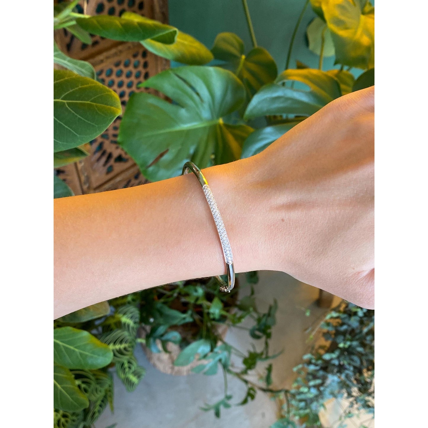 Vintage Solid 14k Yellow Gold Diamond Bangle Bracelet