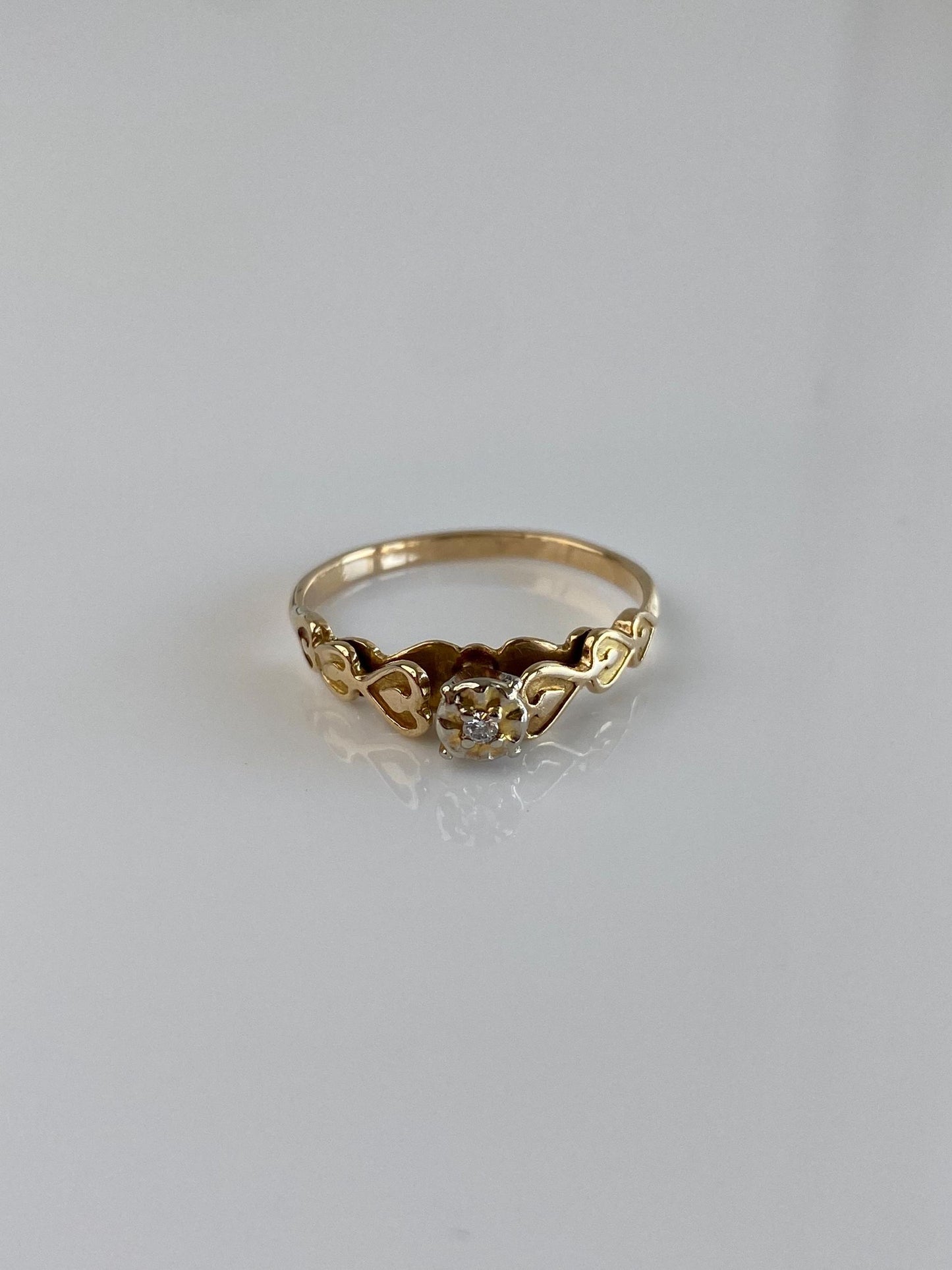 Vintage Solid 10k Yellow Gold Diamond Hearts Ring - Size 5.75