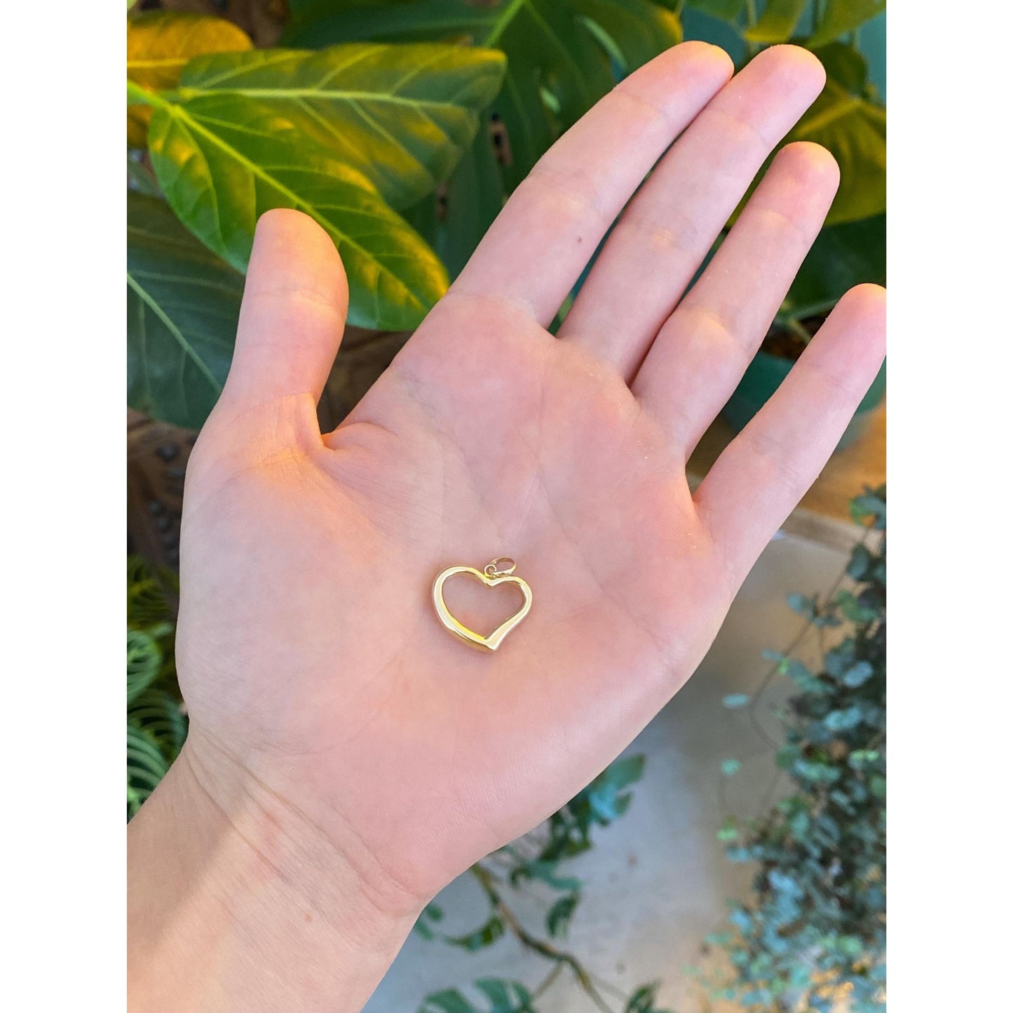 Vintage 14k Yellow Gold Open Heart Charm