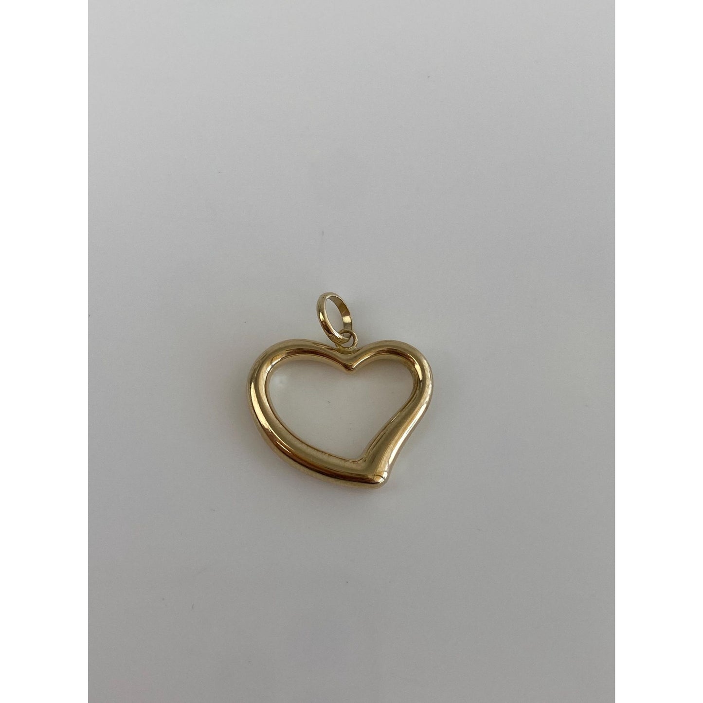Vintage 14k Yellow Gold Open Heart Charm