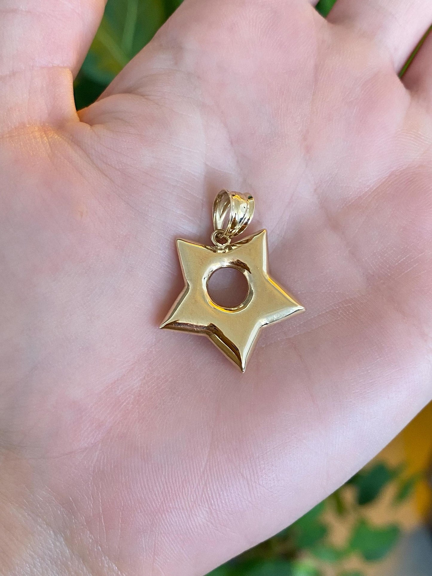 Vintage 14k Yellow Gold Star Charm