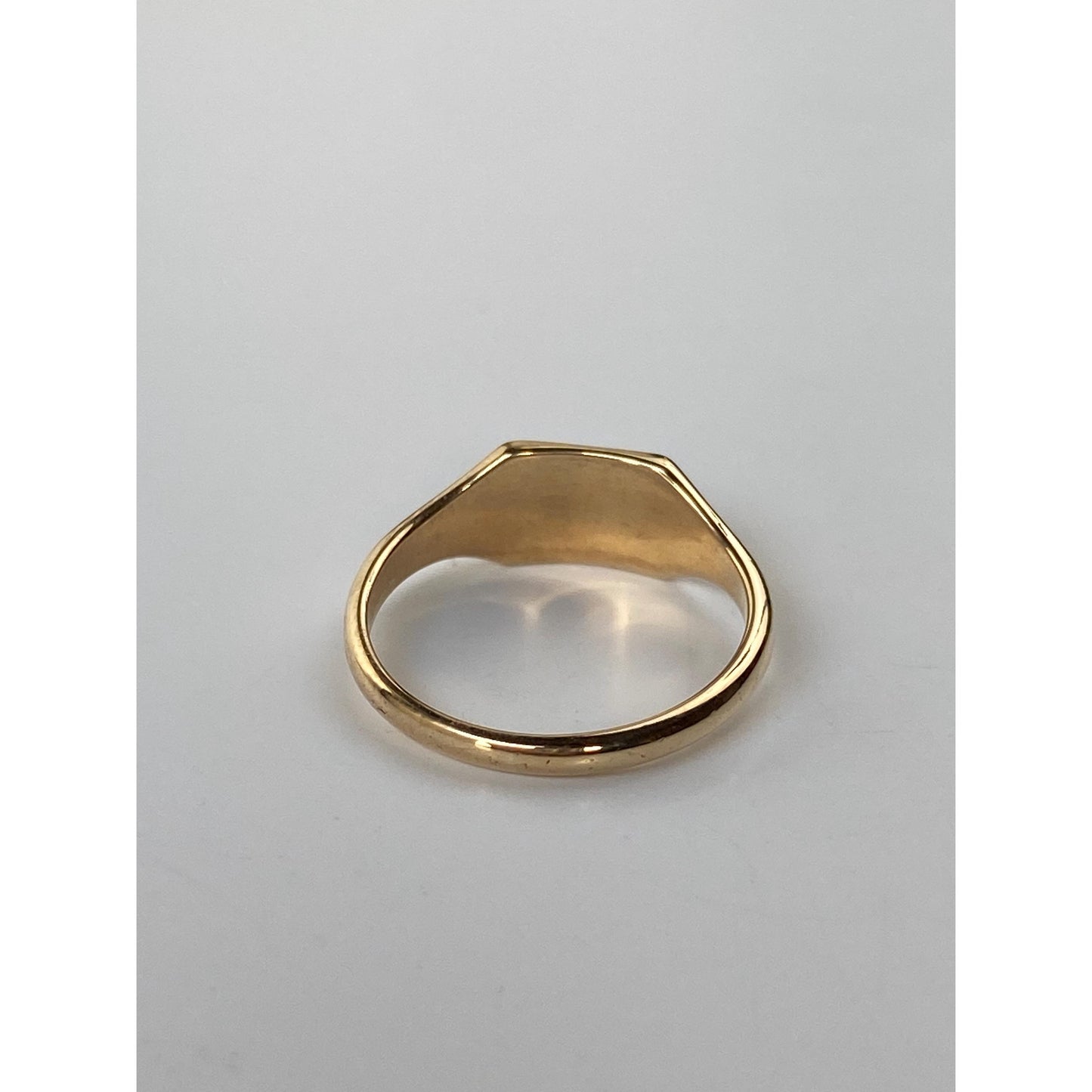 Vintage Solid 14k Yellow Gold Engraved 'RAR'  Baby Signet Ring Band - Size 2