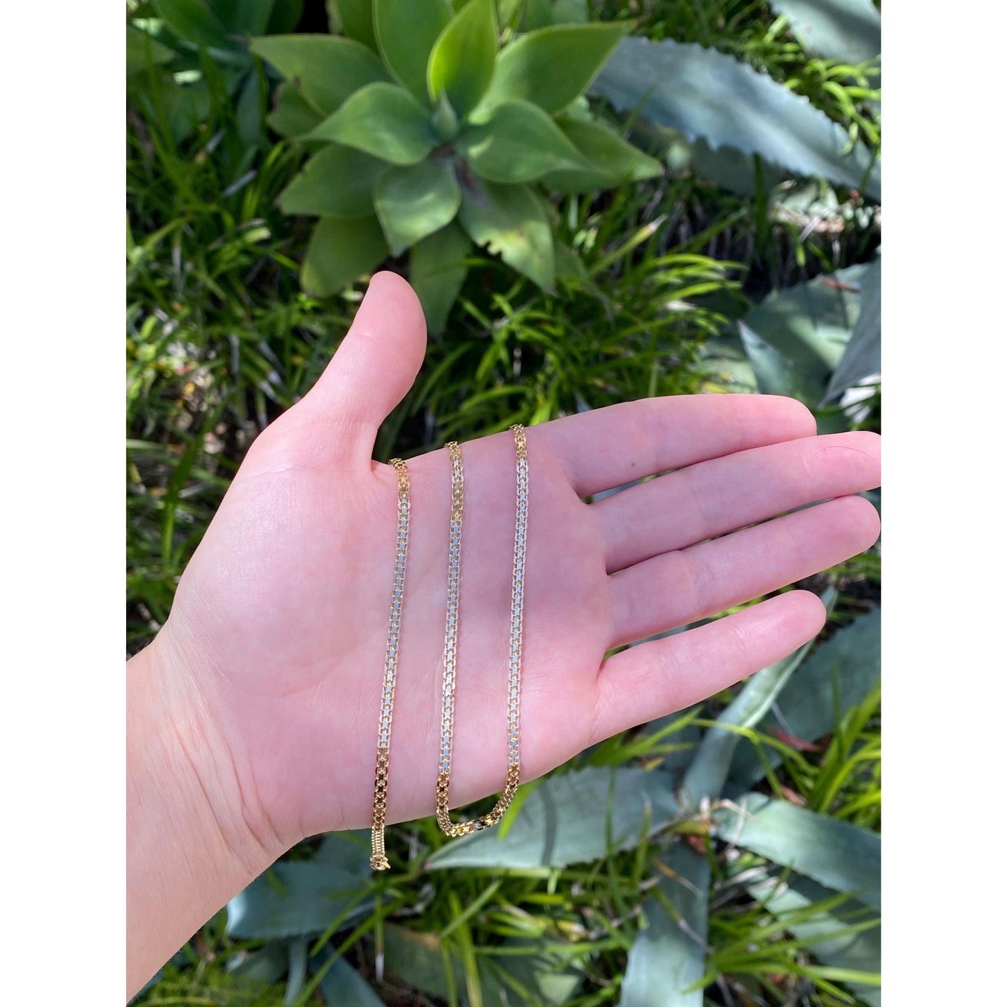 Vintage Solid 18k Yellow Gold Flat Bismark Chain Necklace - 19.75 inches