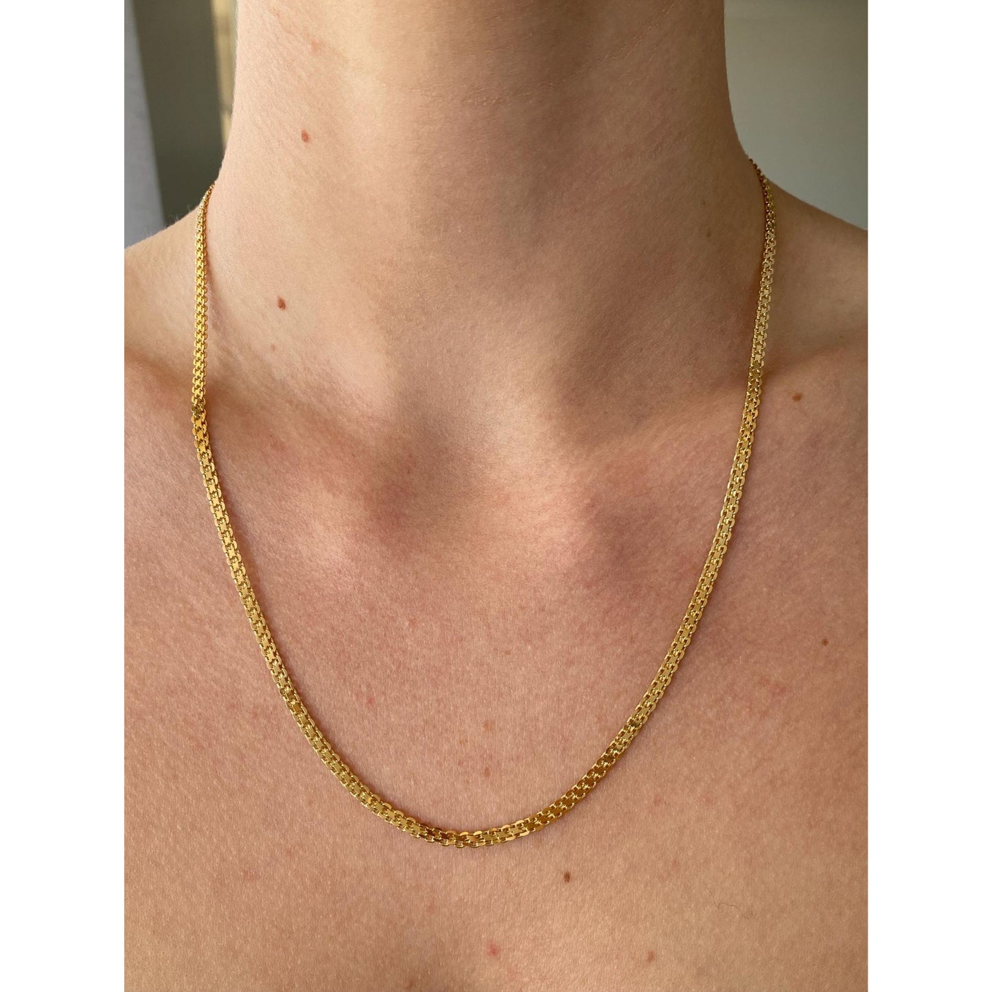 Vintage Solid 18k Yellow Gold Flat Bismark Chain Necklace - 19.75 inches