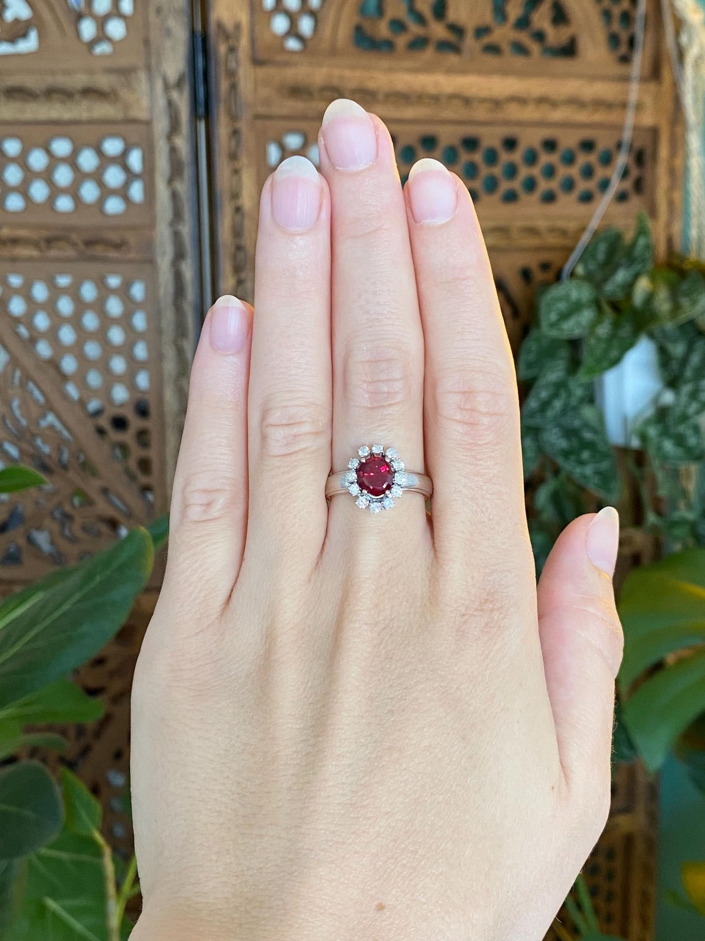 Vintage Solid 14k White Gold Clear Sapphire Halo Ruby Ring - Size 7.25