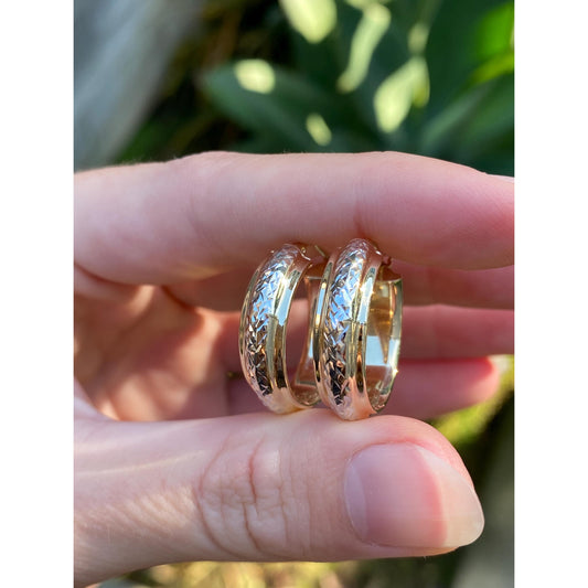 Vintage Solid 14k Yellow Gold Hammered Texture Hoop Earrings