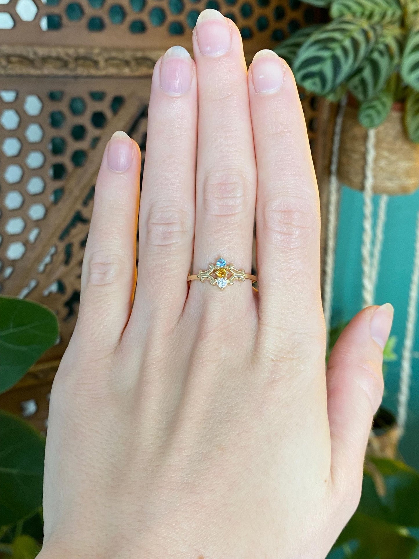 Vintage Solid 14k Yellow Gold Clear Quartz Citrine Aquamarine Ring - Size 7.75