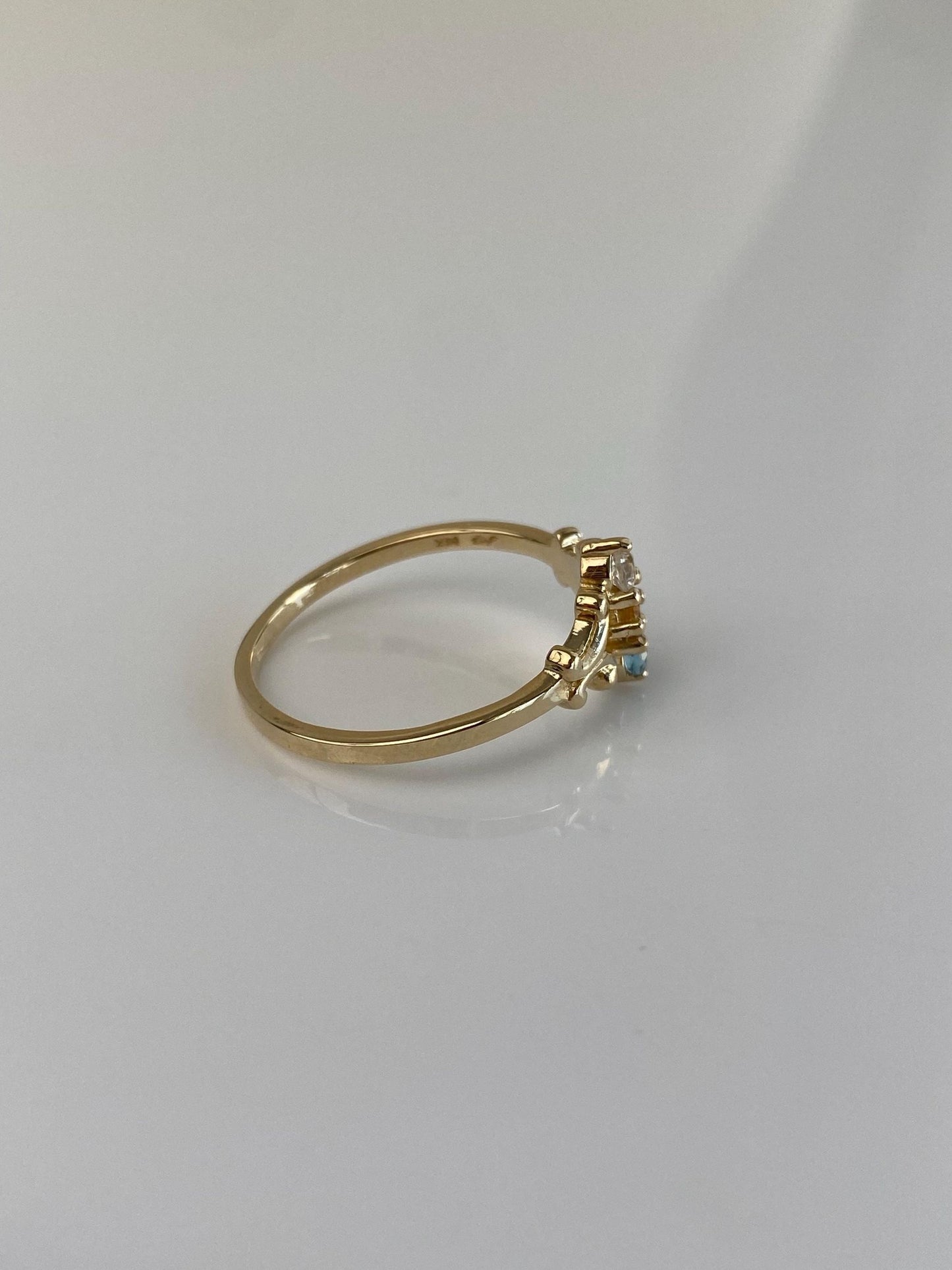 Vintage Solid 14k Yellow Gold Clear Quartz Citrine Aquamarine Ring - Size 7.75