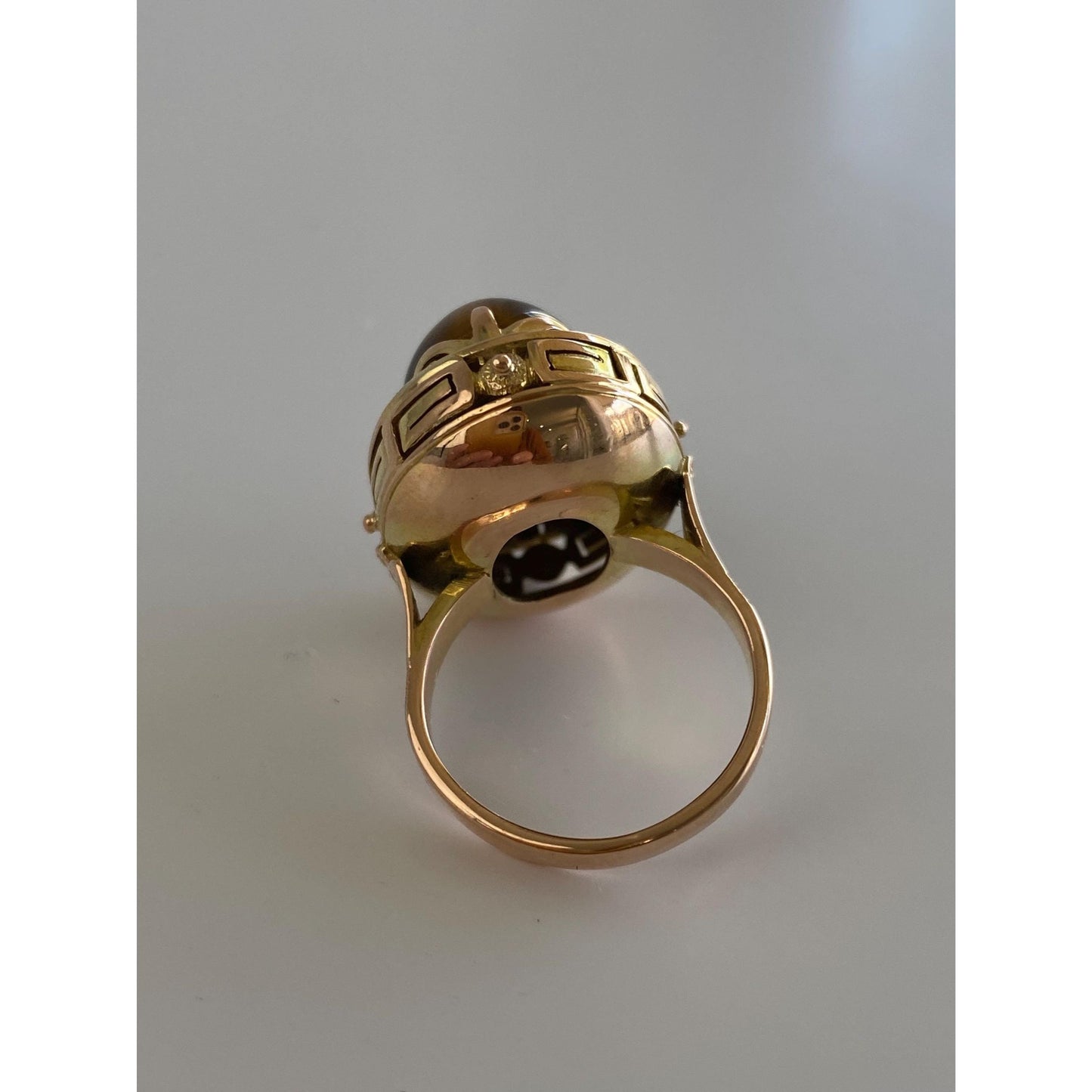 Vintage Solid 14k Yellow Gold Tigers Eye Greek Key Cocktail Ring - Size 5.5