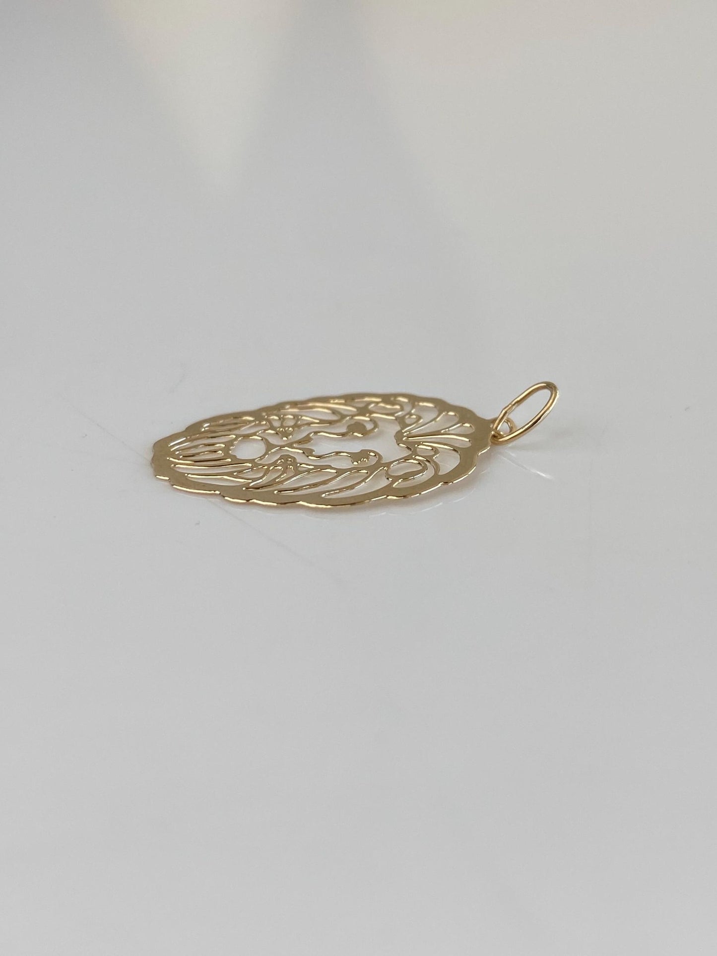 Vintage Solid 14k Yellow Gold Open Work Lion Charm