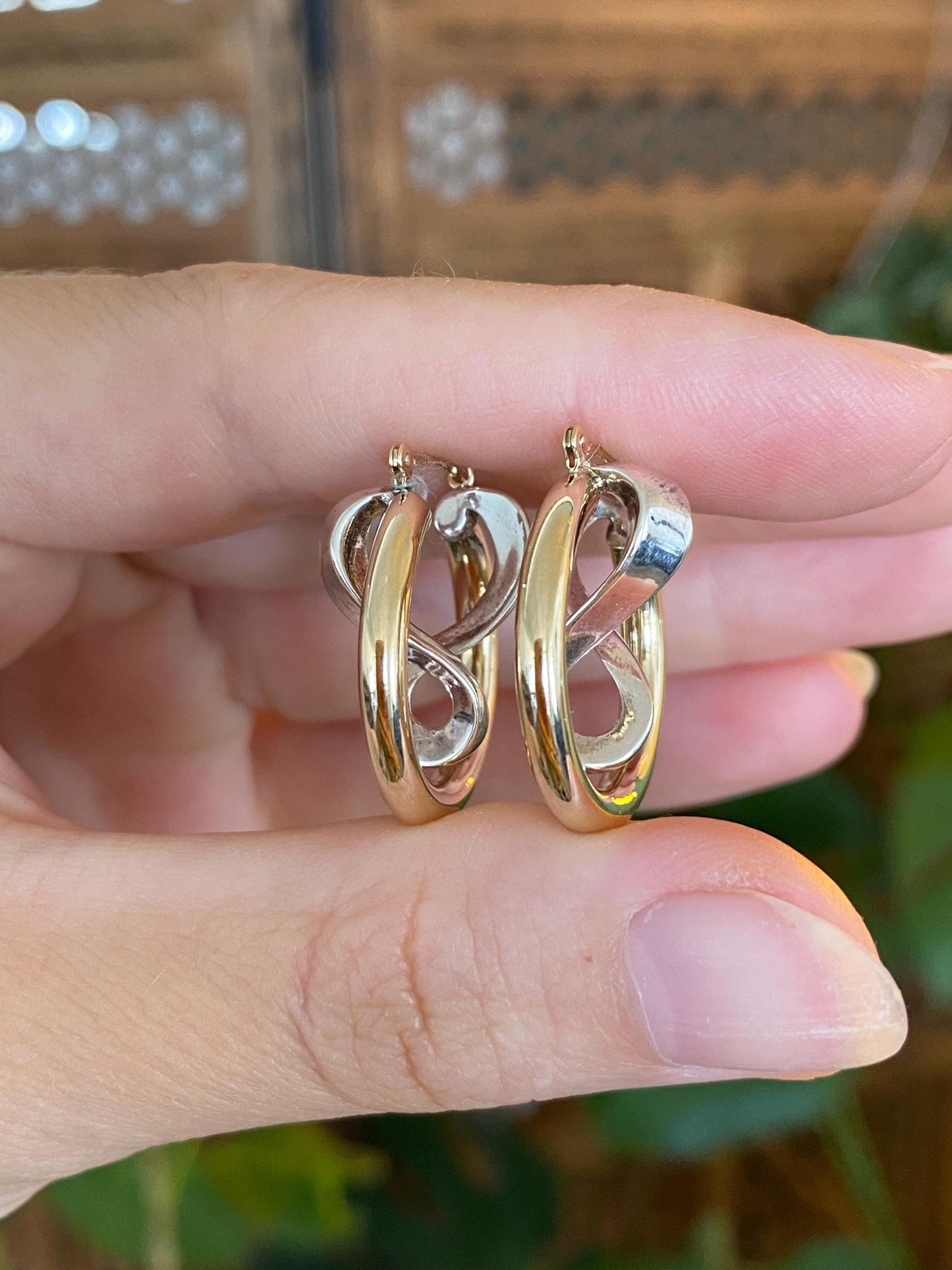 Vintage 11k White & Yellow Gold Loop Hoop Earrings