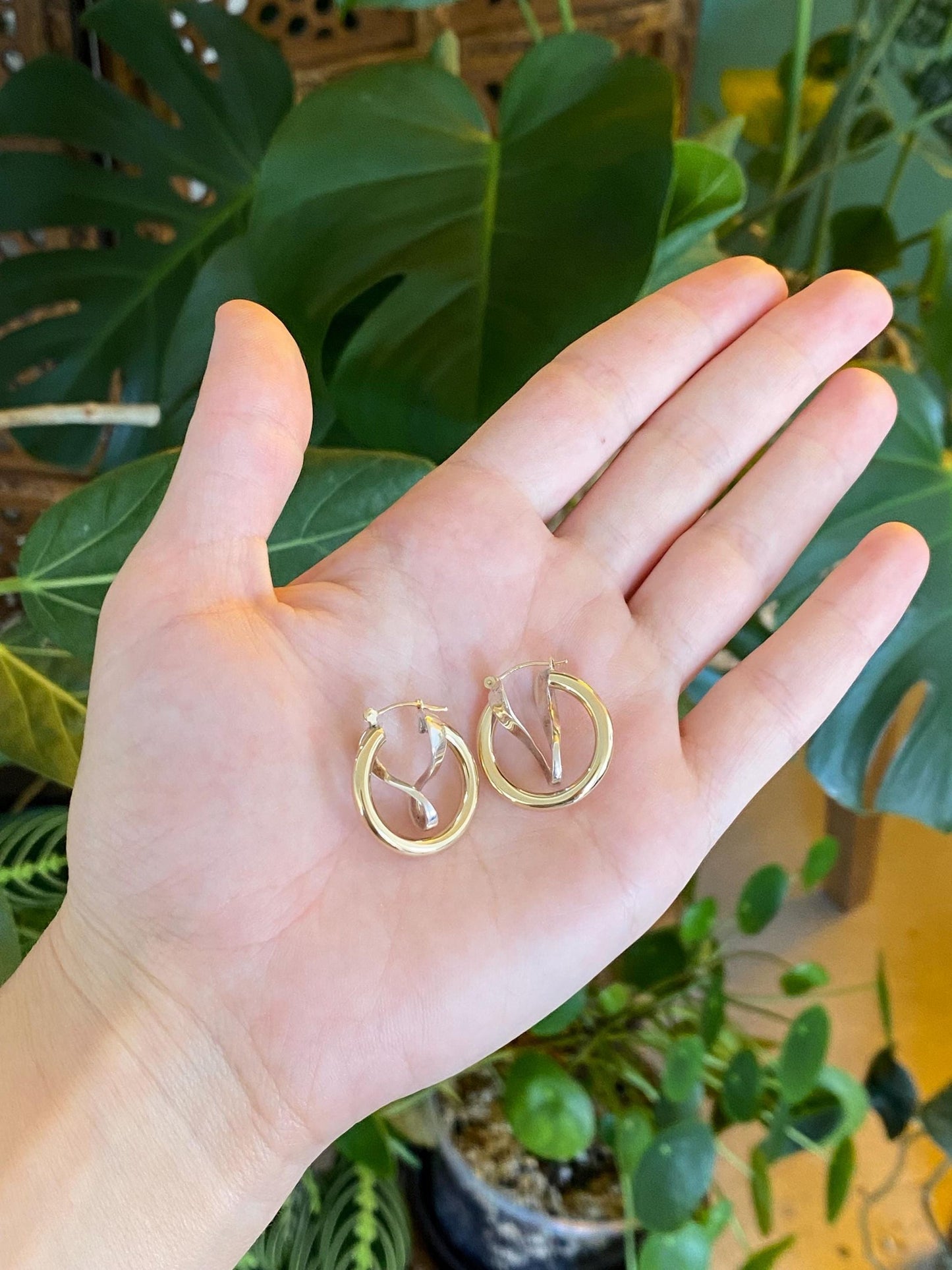 Vintage 11k White & Yellow Gold Loop Hoop Earrings