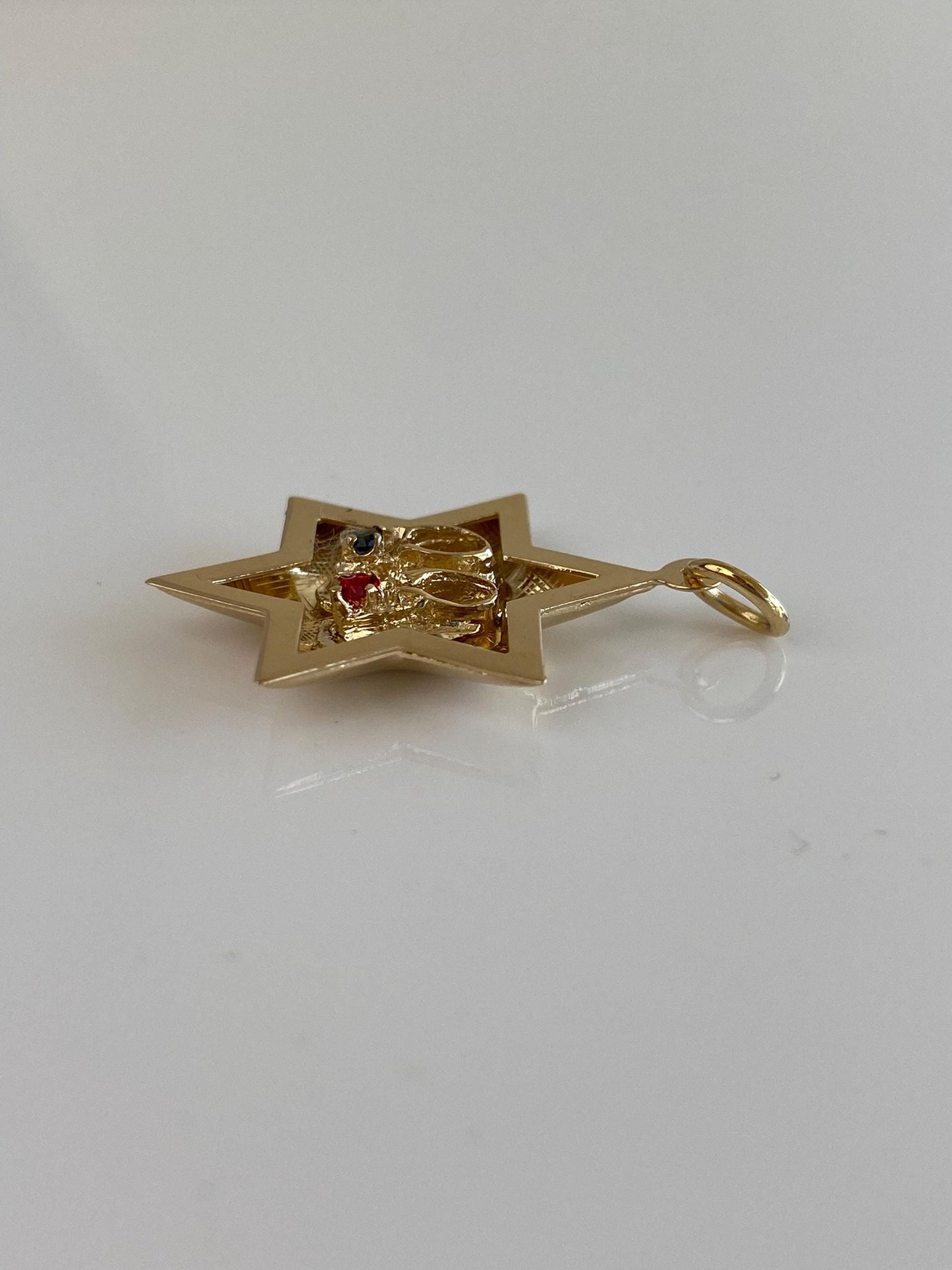 Vintage Solid 14k Yellow Gold Blue Red Baby Shoes Star Charm