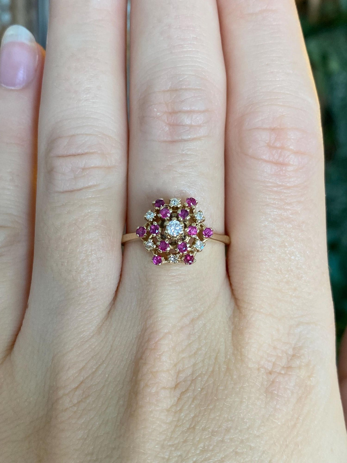 Solid 14k Yellow Gold Diamond Ruby Cluster Ring - Size 8.75