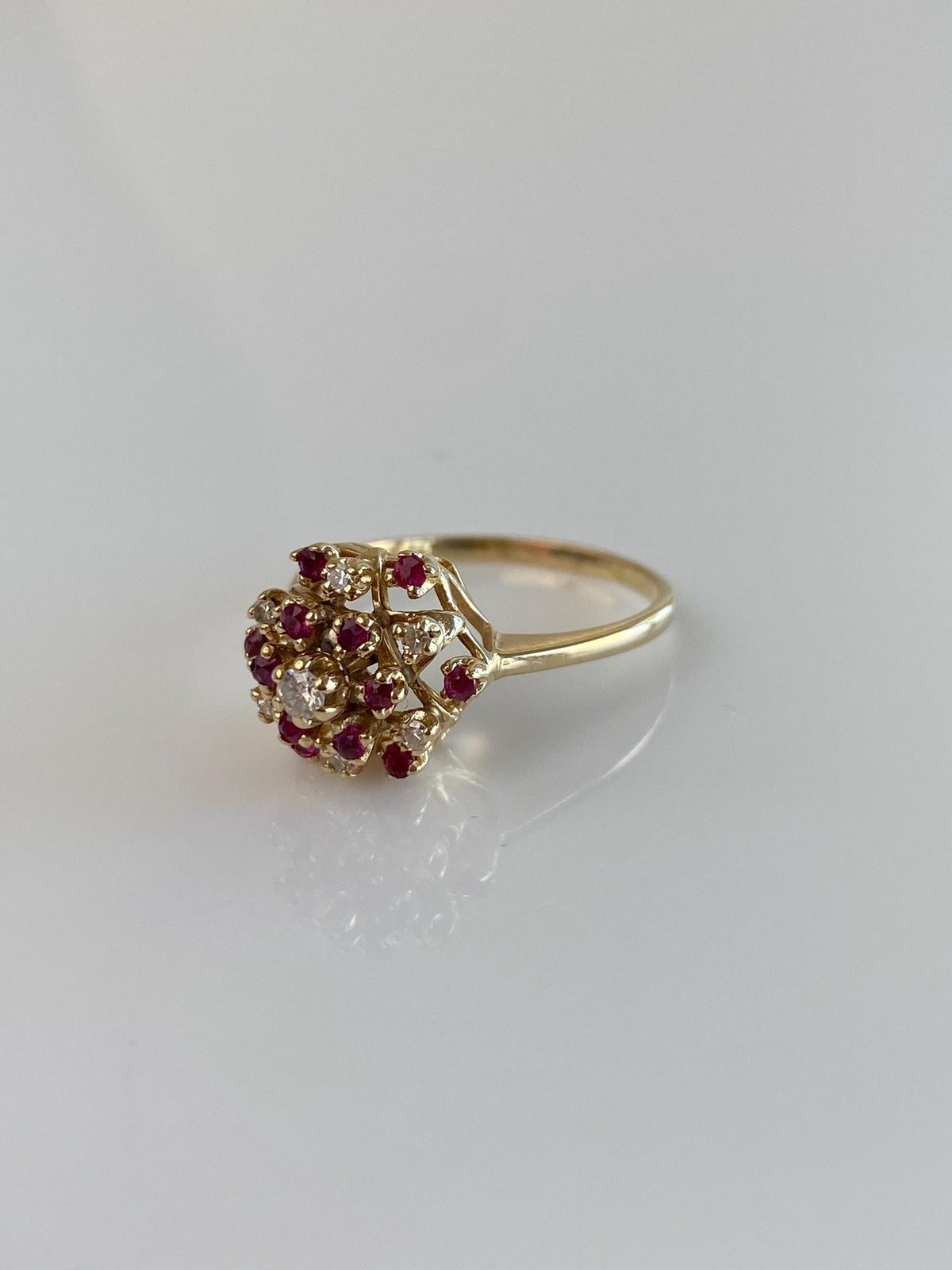 Solid 14k Yellow Gold Diamond Ruby Cluster Ring - Size 8.75