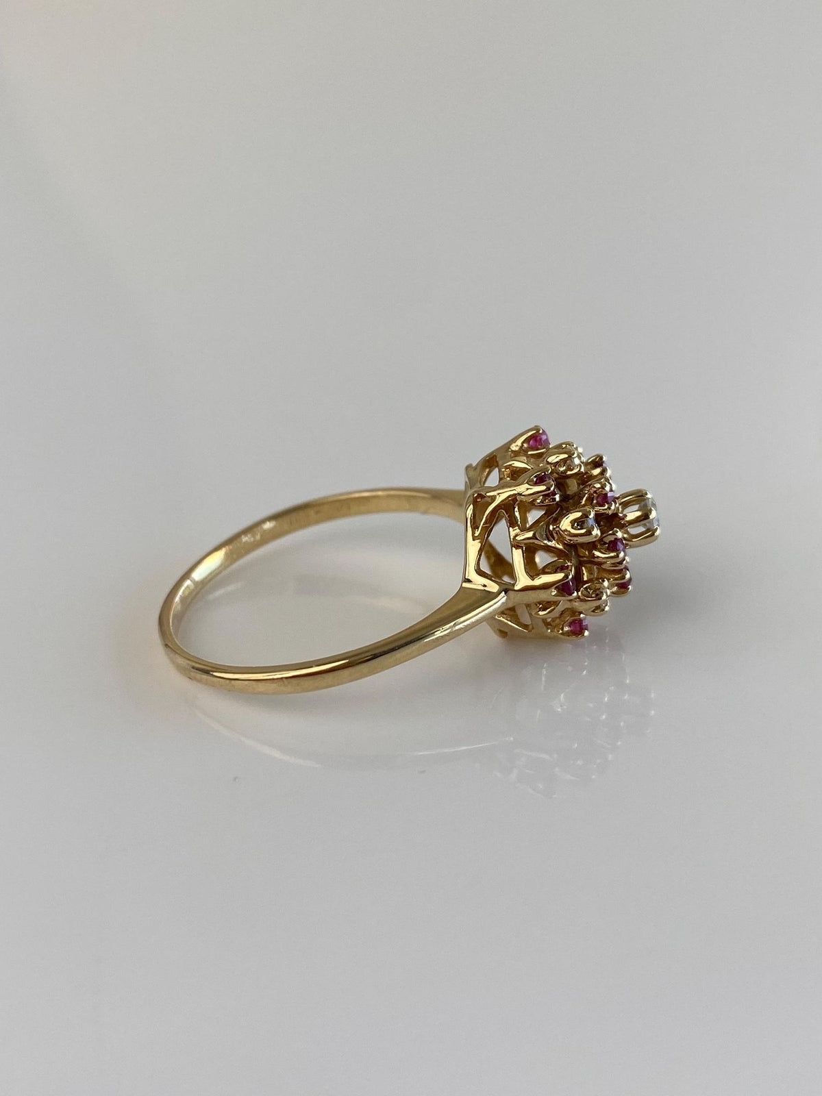 Solid 14k Yellow Gold Diamond Ruby Cluster Ring - Size 8.75