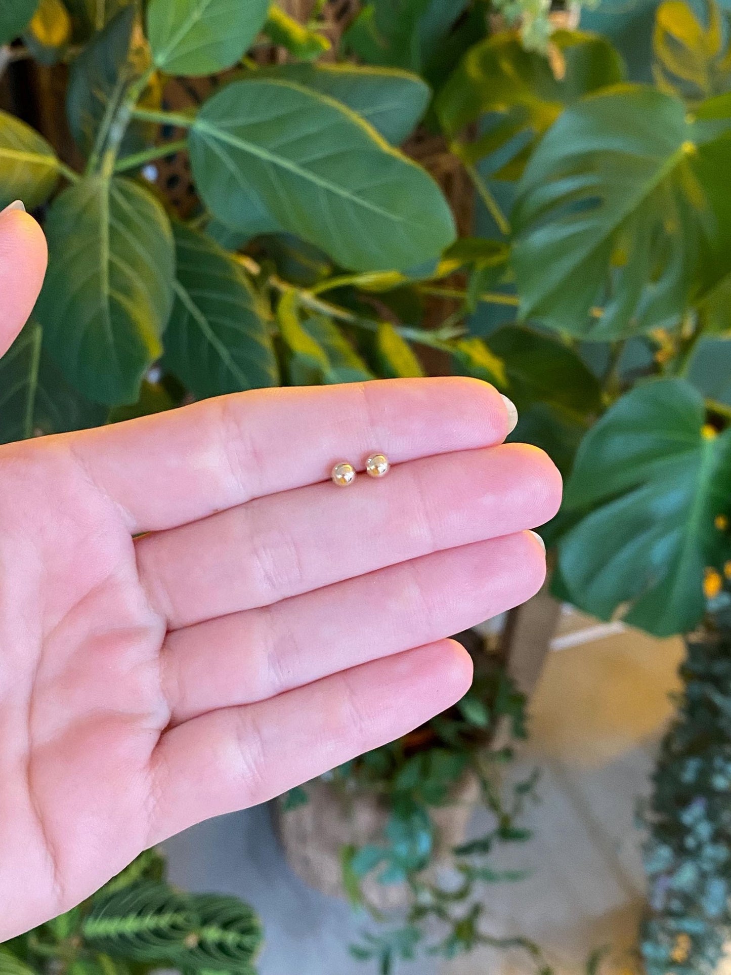 Vintage 10k Yellow Gold Ball Stud Earrings