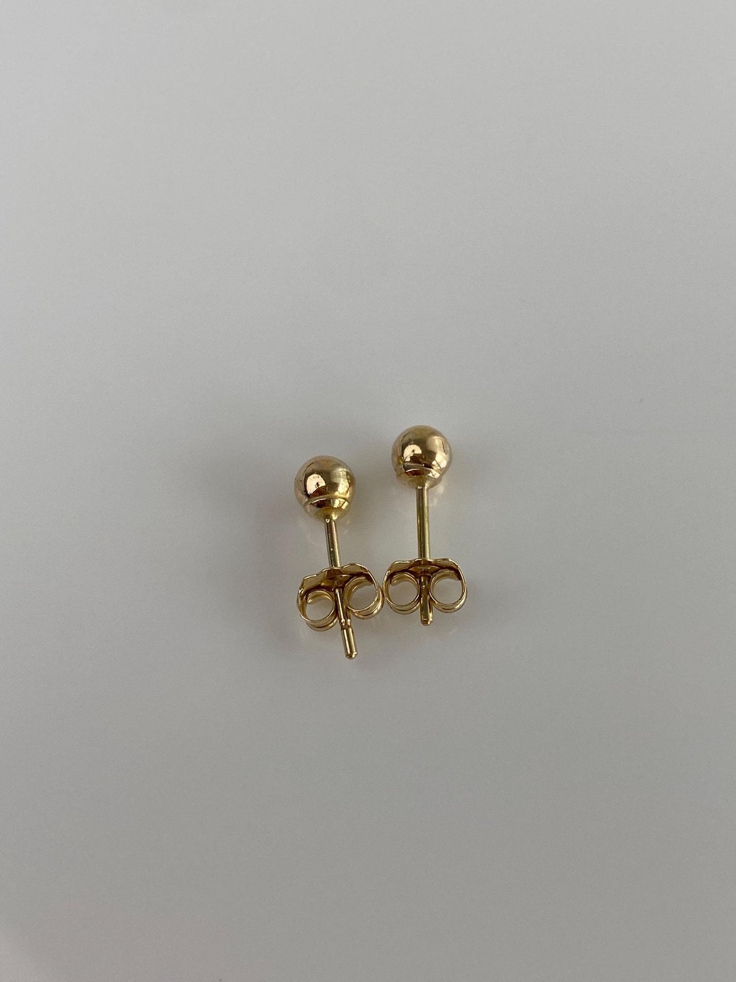Vintage 10k Yellow Gold Ball Stud Earrings