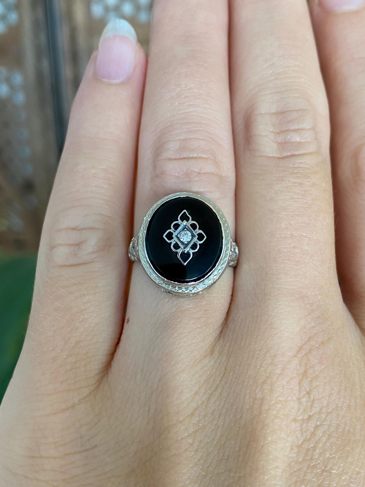 Vintage Solid 14k White Gold Diamond Onyx Art Deco Ring - Size 5.5