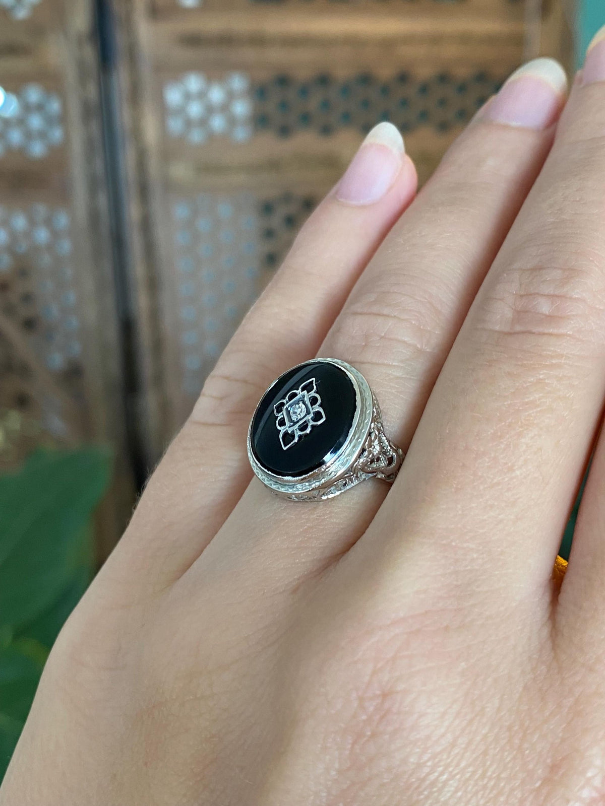 Vintage Solid 14k White Gold Diamond Onyx Art Deco Ring - Size 5.5