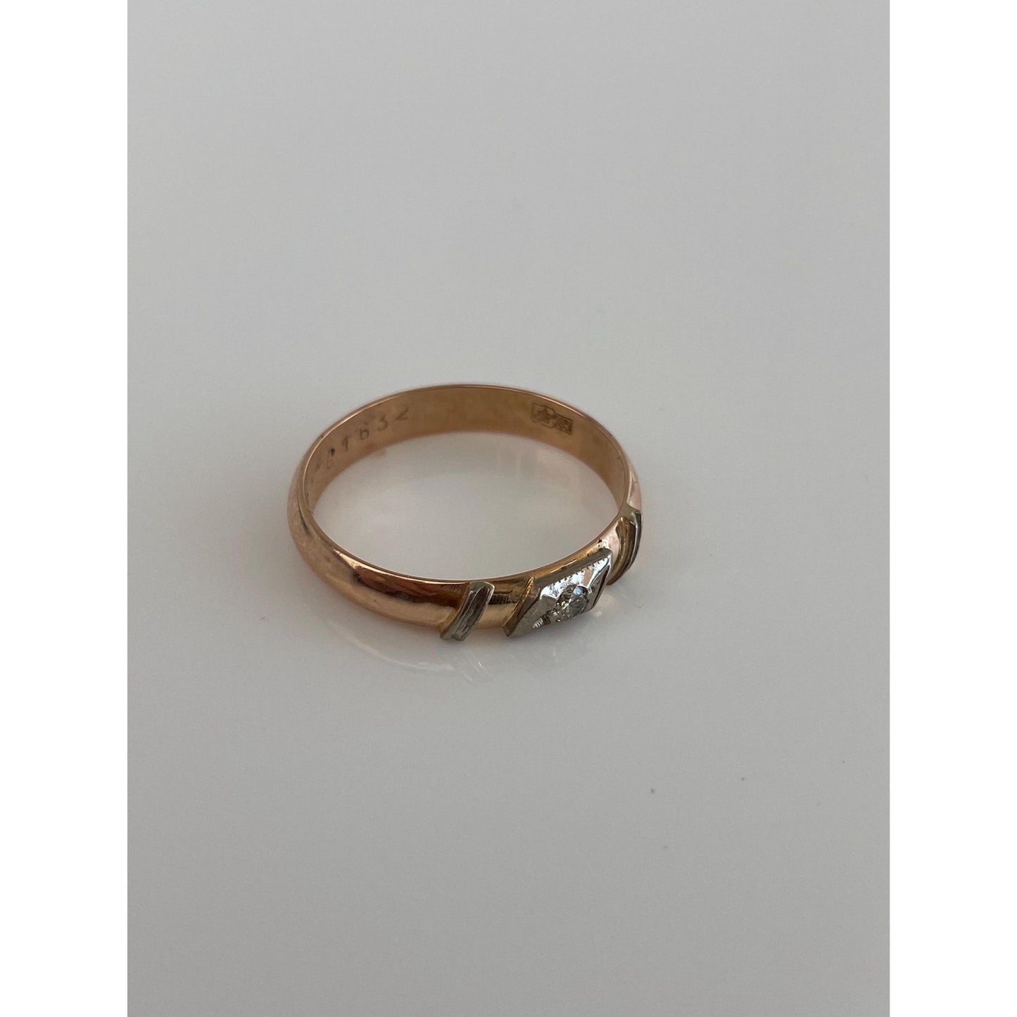 Vintage Solid 14k Rose & White Gold Diamond Ring Band - Size 8