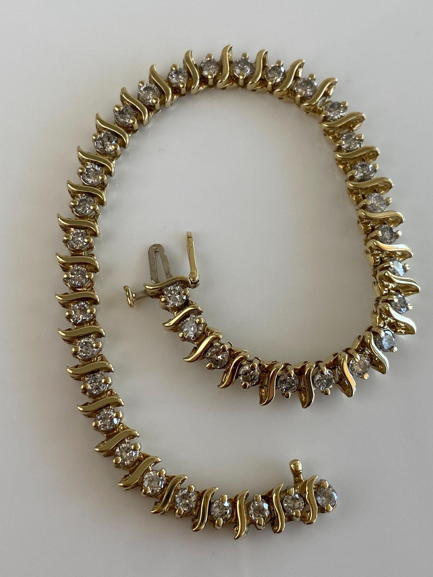 Vintage Solid 14k Yellow Gold Diamond Tennis Bracelet - 7.5 Inches