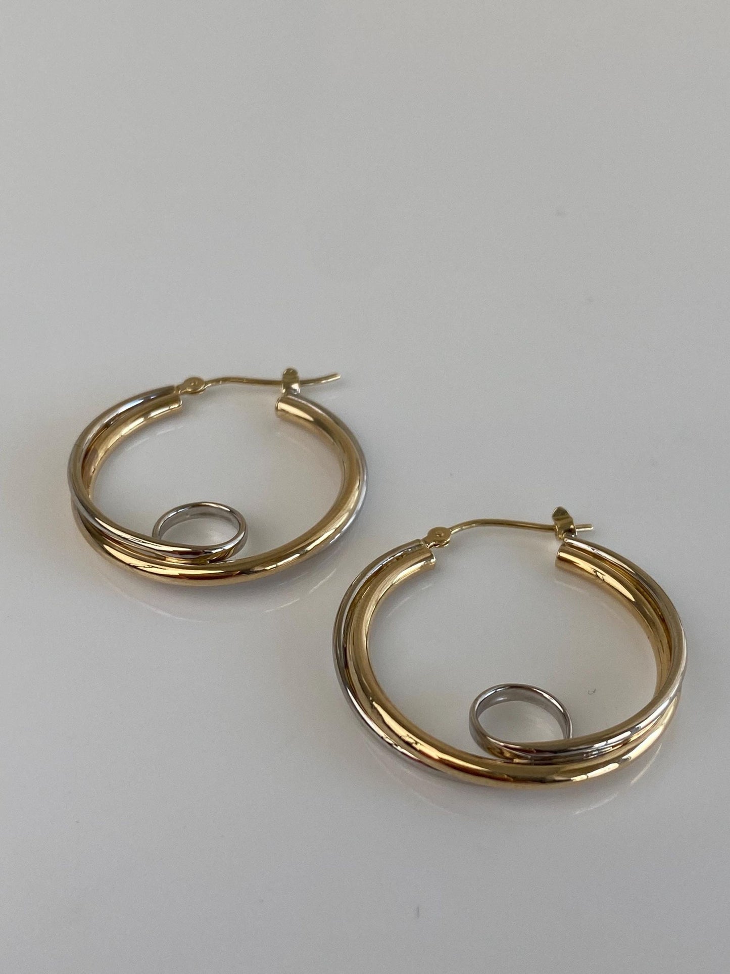 Vintage 14k White & Yellow Gold Loop Hoop Earrings
