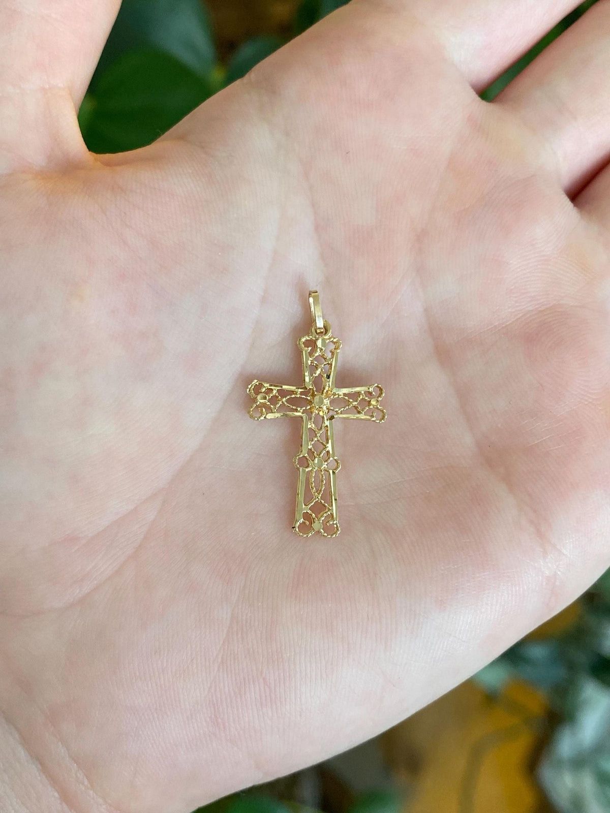 Vintage Solid 14k Yellow Gold Filigree Cross Charm