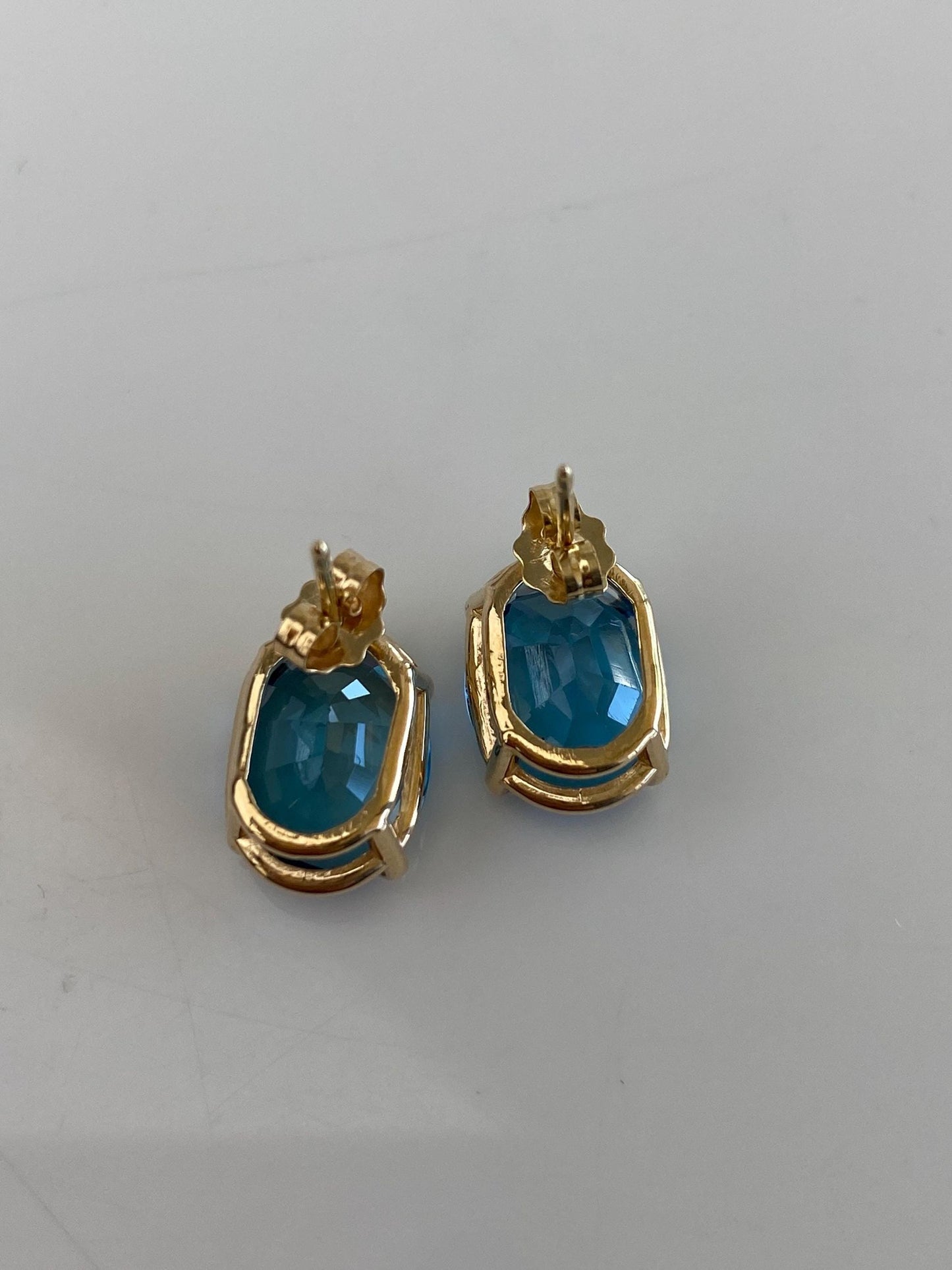 Vintage Solid 14k Yellow Gold Topaz Drop Earrings