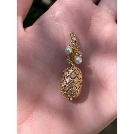 Vintage Solid 14k Yellow Gold Pearl Pineapple Charm