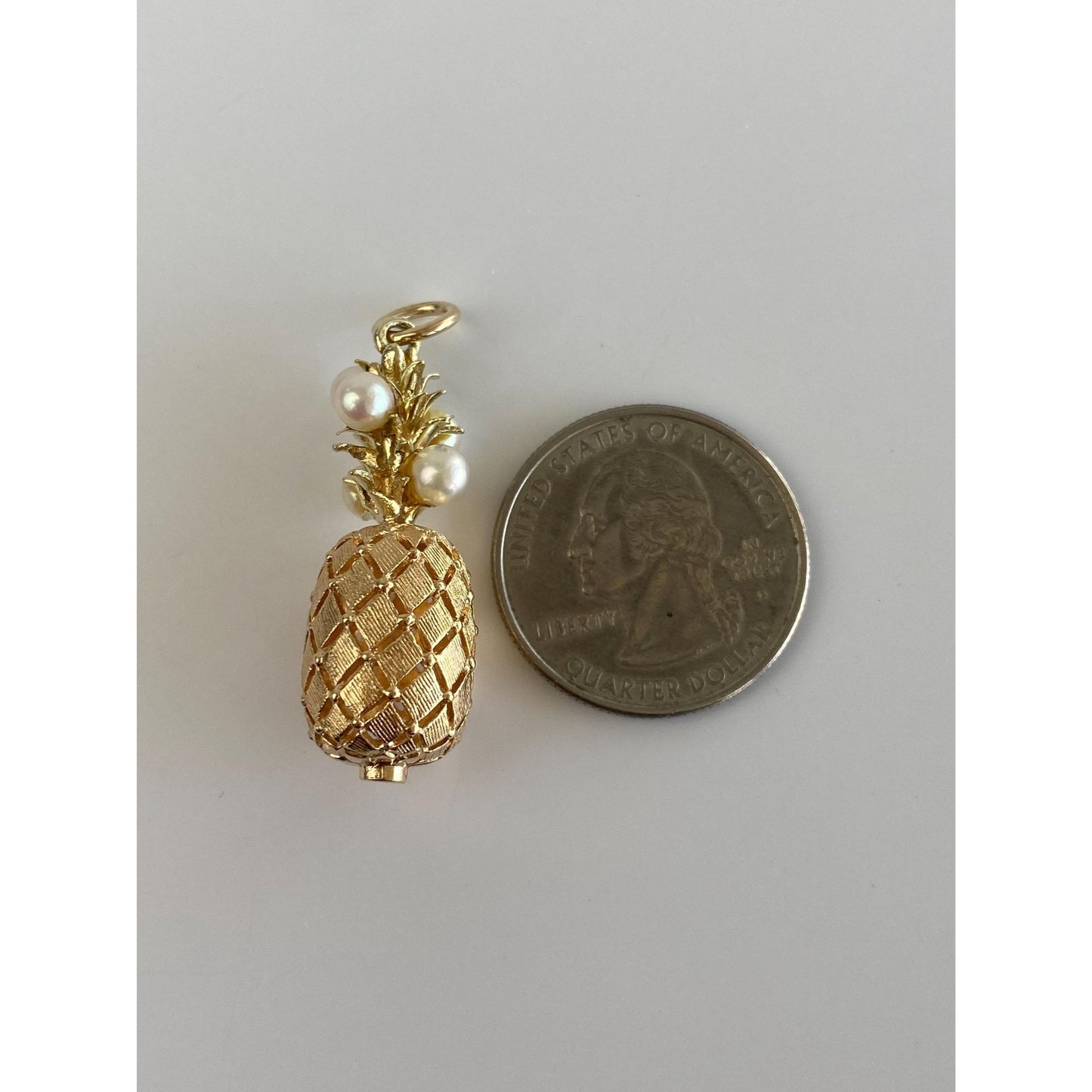 Vintage Solid 14k Yellow Gold Pearl Pineapple Charm