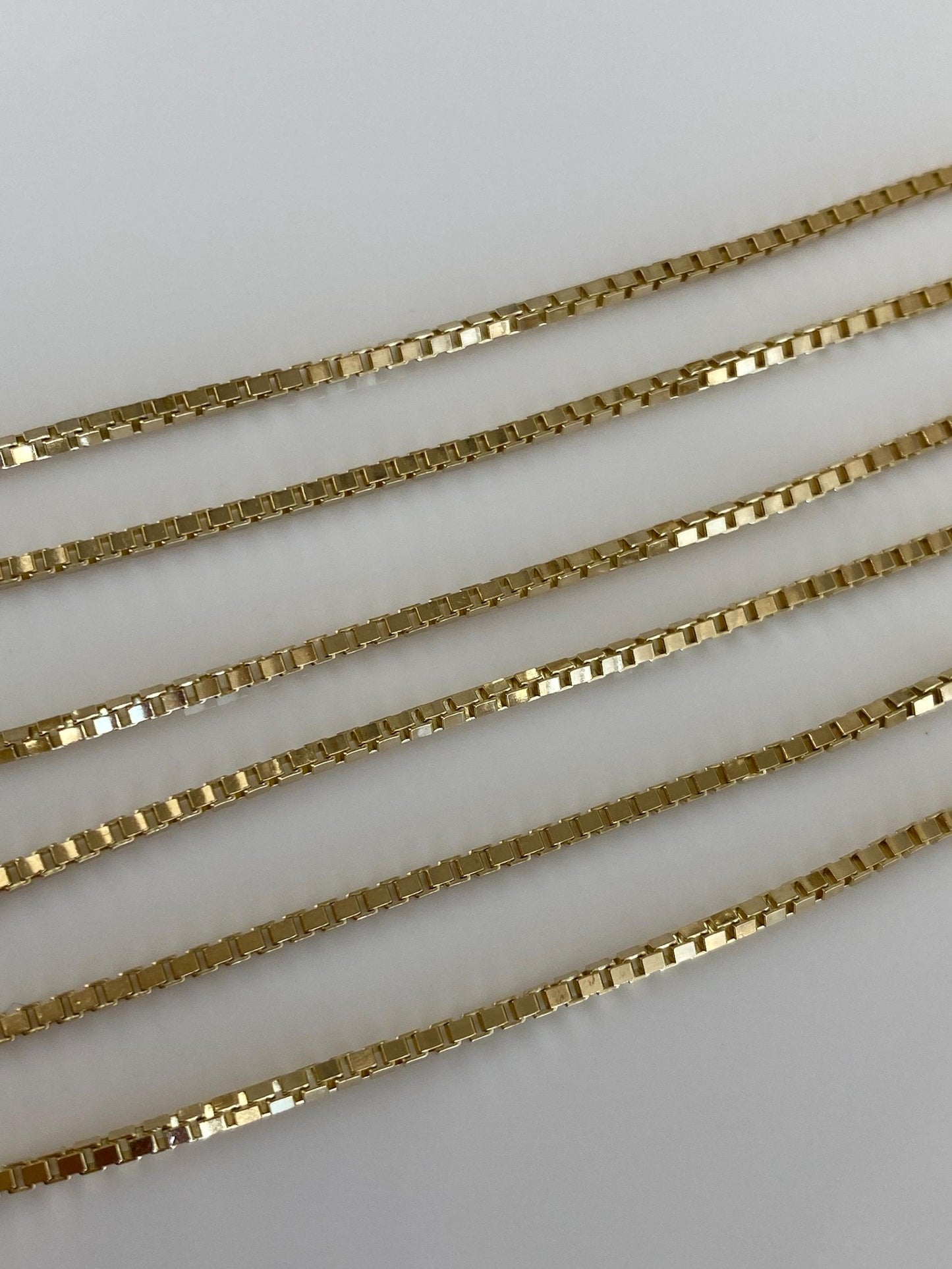Vintage Solid 14k Yellow Gold Box Chain Necklace - 21.25 inches