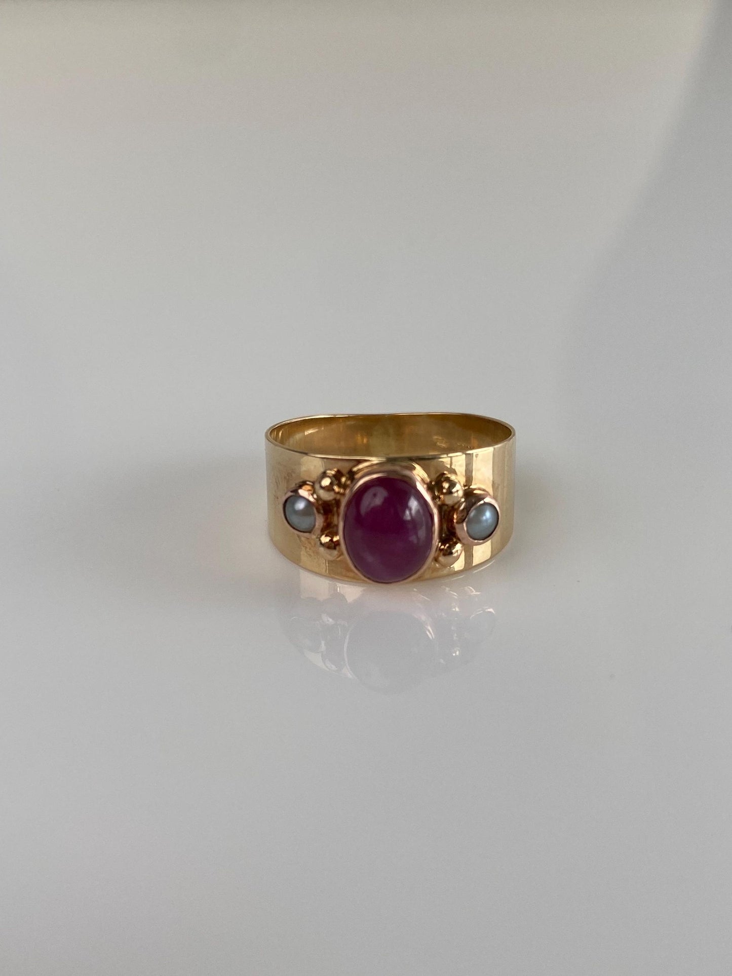 Vintage Solid 14k Rosey Gold Ruby Pearl Ring - Size 5.5