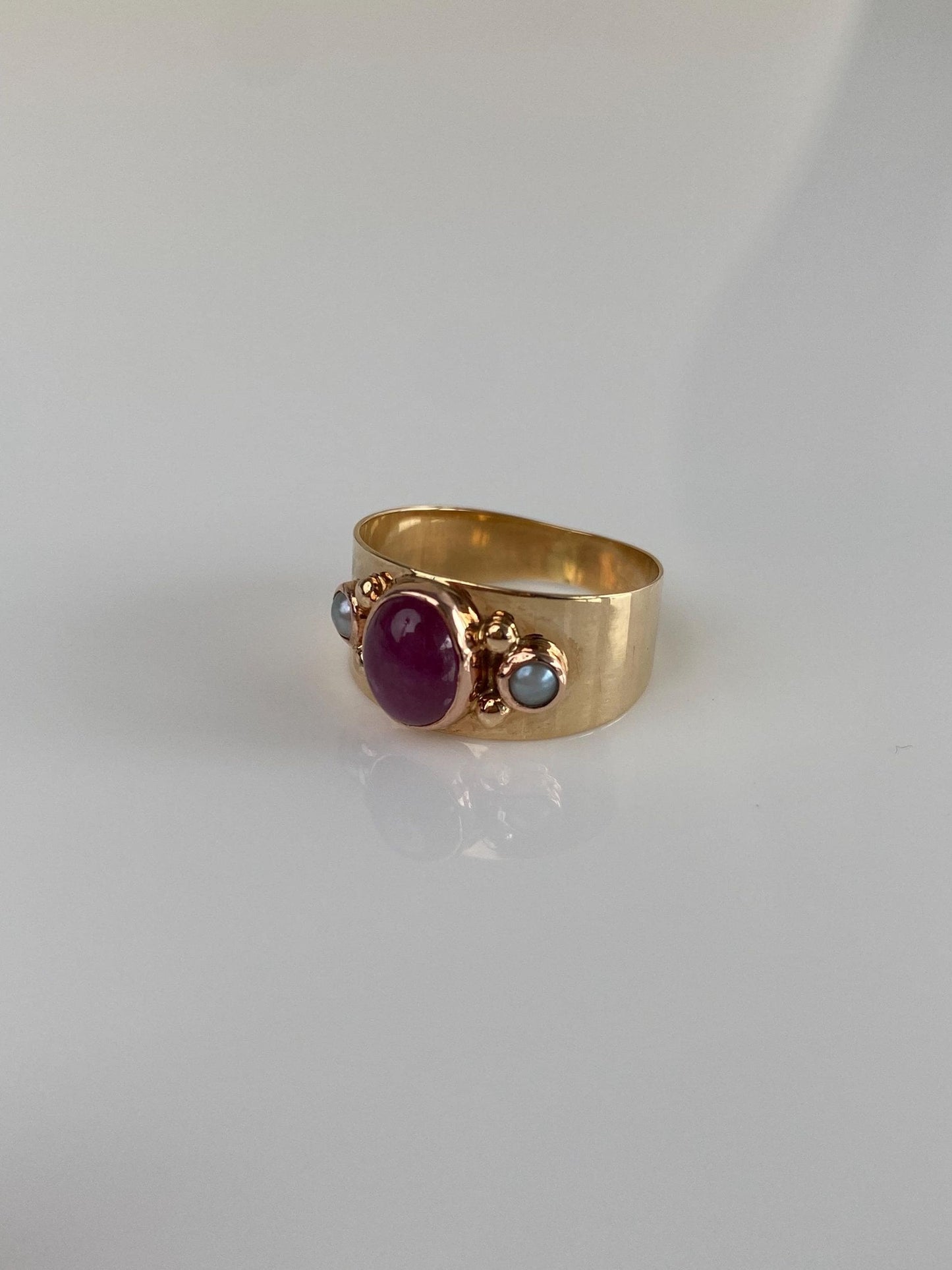 Vintage Solid 14k Rosey Gold Ruby Pearl Ring - Size 5.5