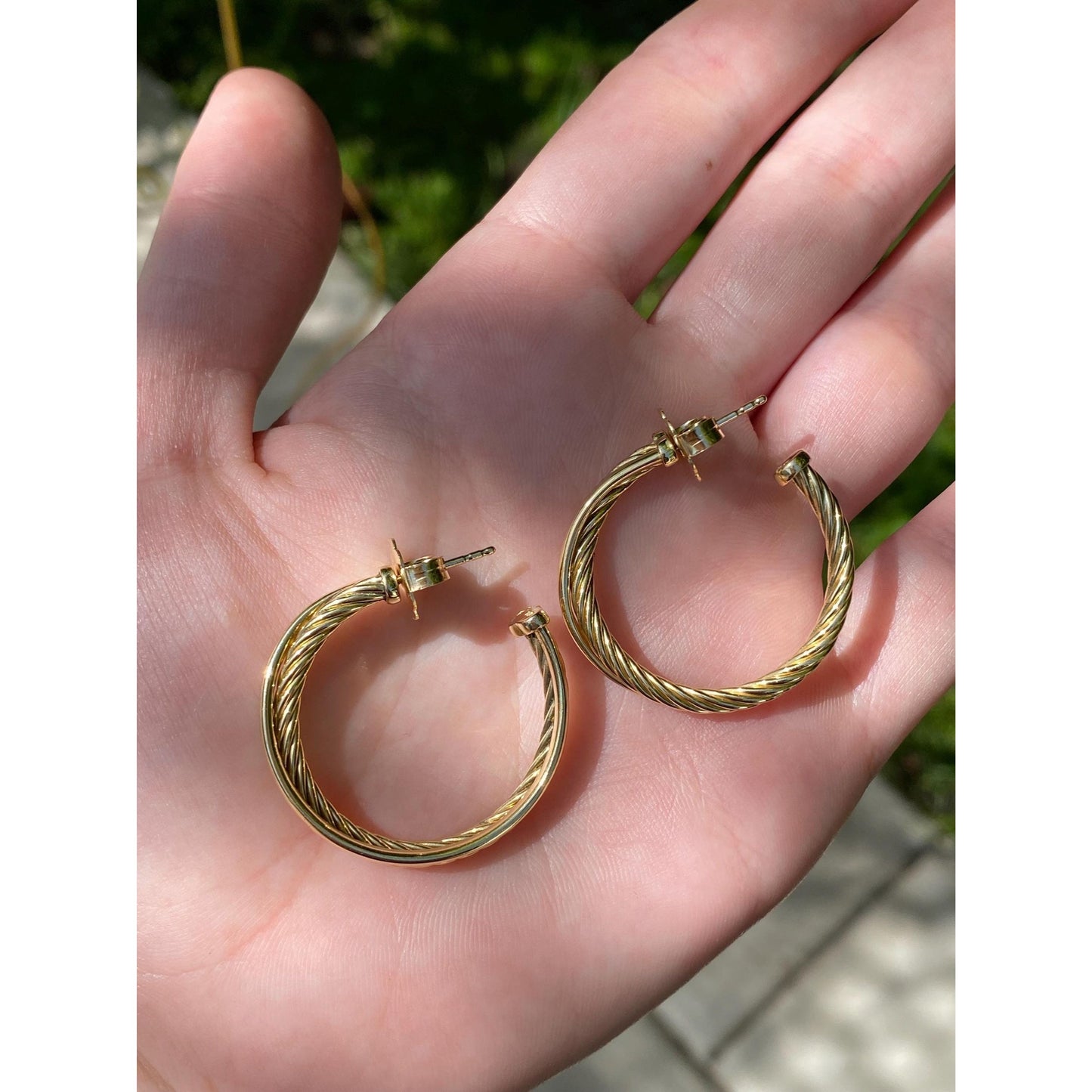 David Yurman Solid 18k Yellow Gold Crossover Twist Hoop Earrings