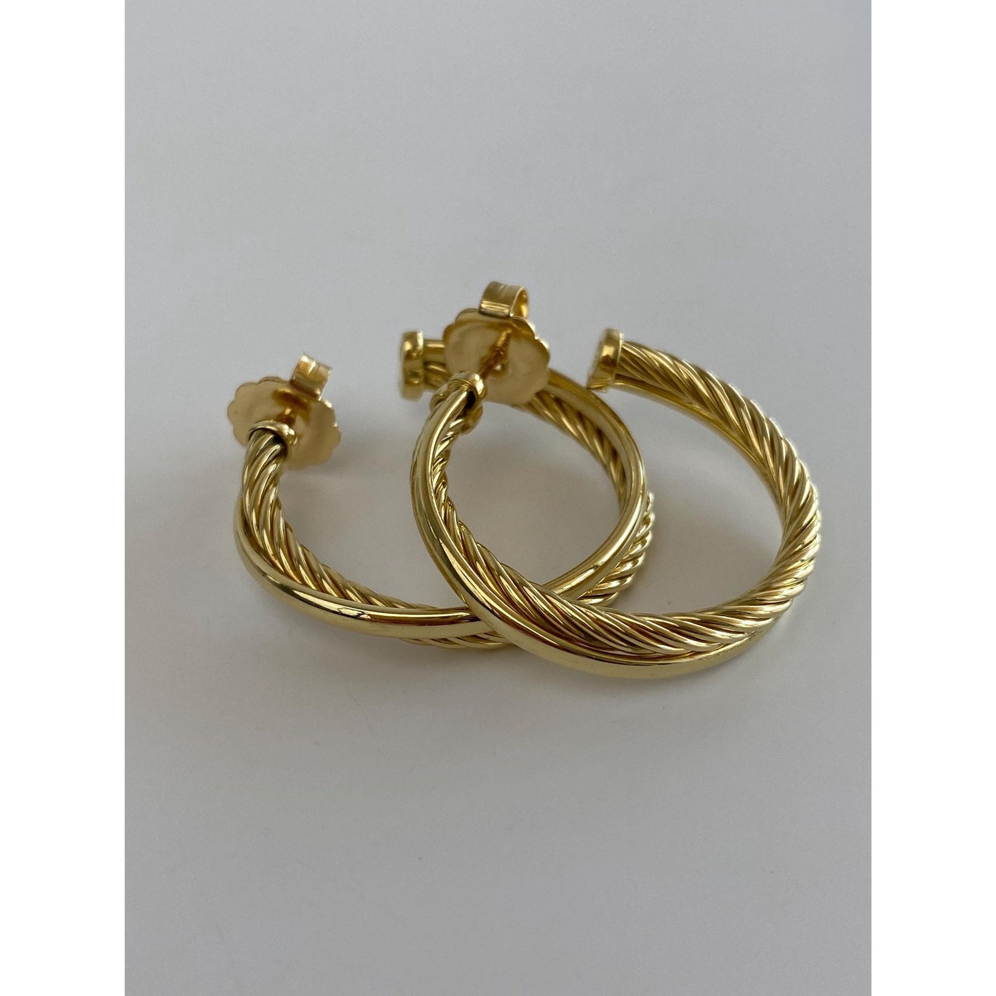 David Yurman Solid 18k Yellow Gold Crossover Twist Hoop Earrings