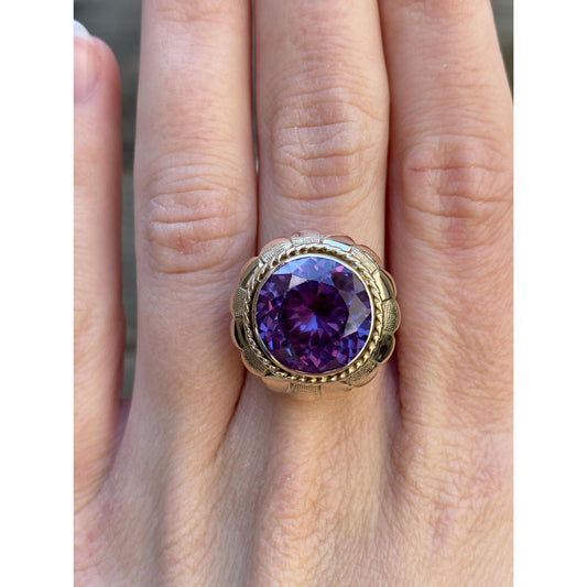 Vintage Solid 10k Yellow Gold Color Changing Sapphire Ring - Size 7